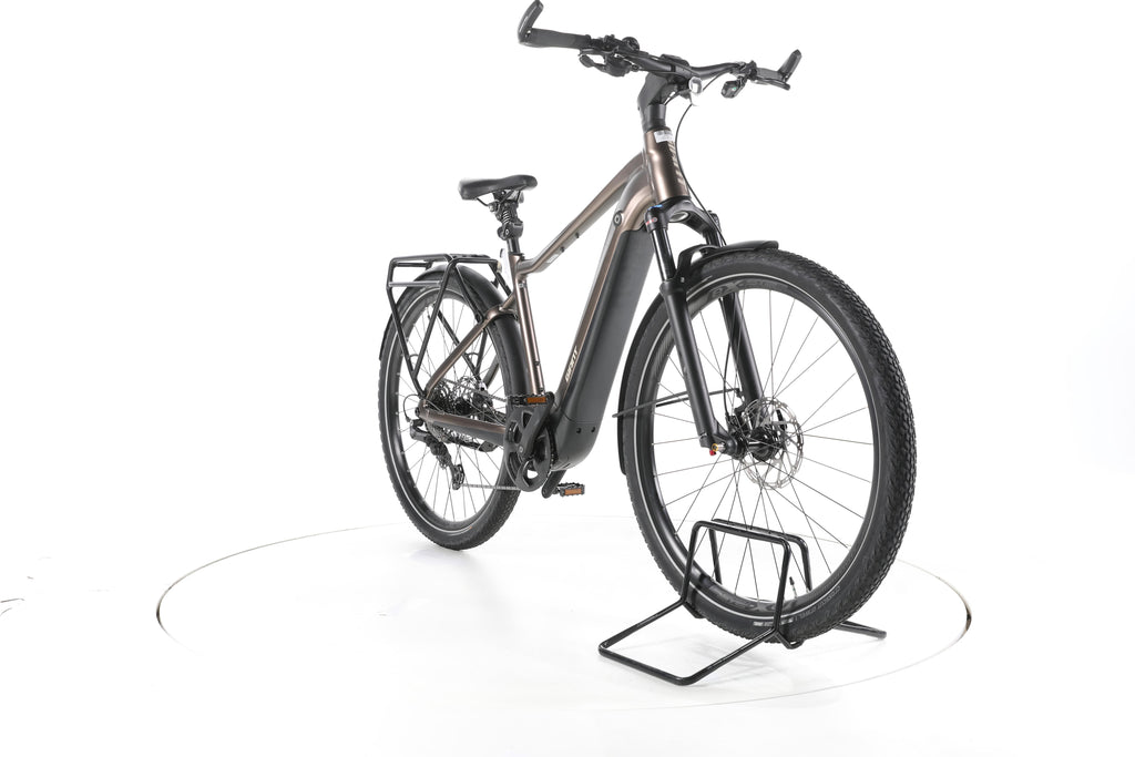 Giant Explore E+ Pro 1 Trekking E-Bike - Image 3