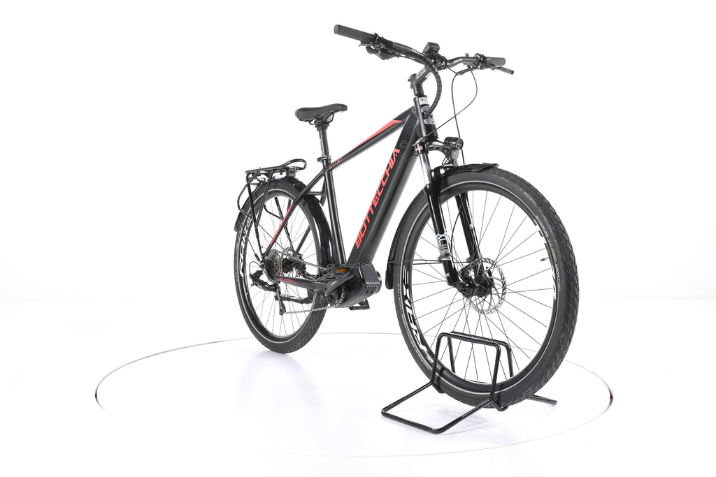 Bottecchia BE32 Evo Start Trekking E-Bike - Image 3