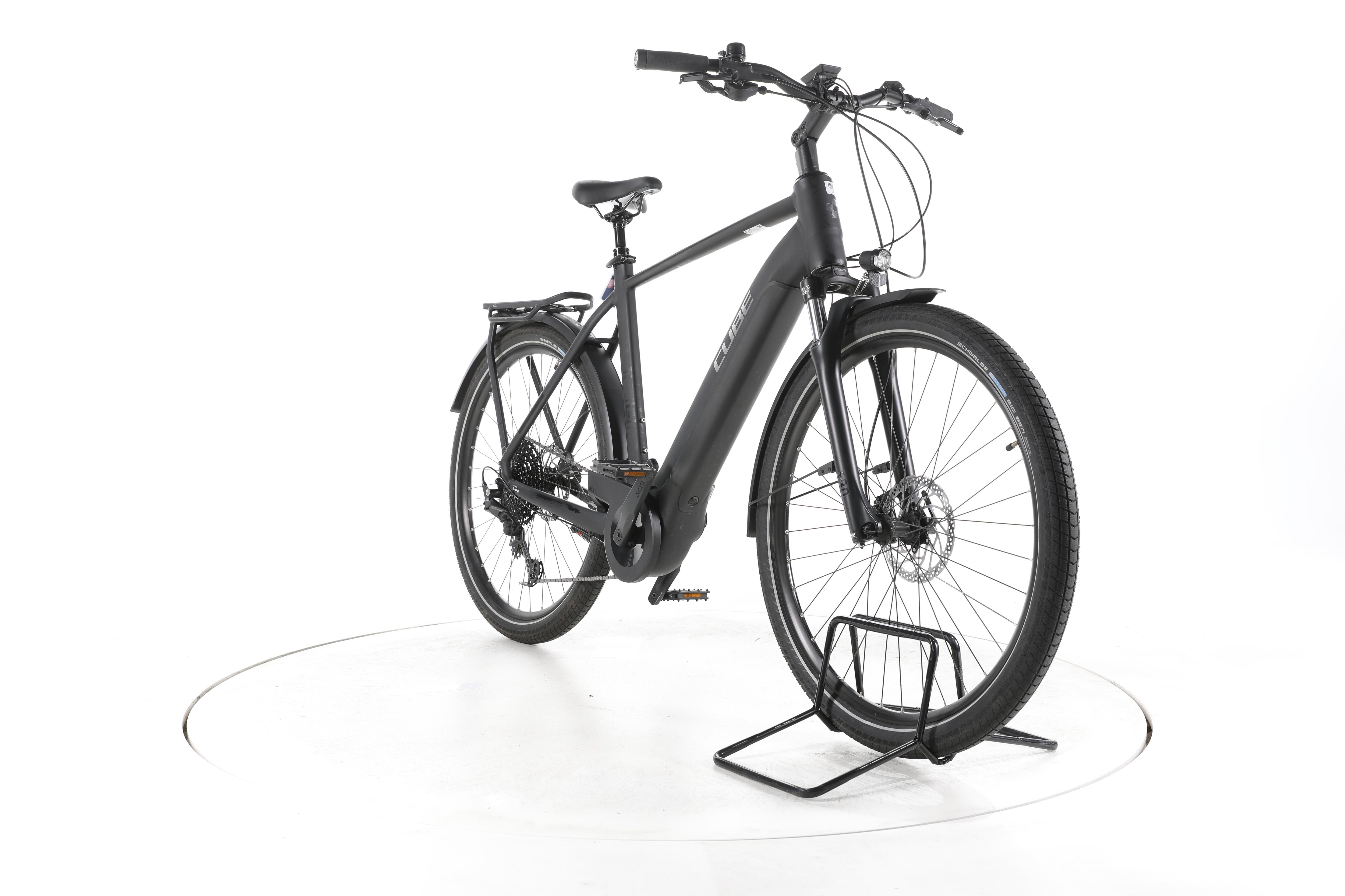 Cube Touring Hybrid Pro Trekking E-Bike - Image 3