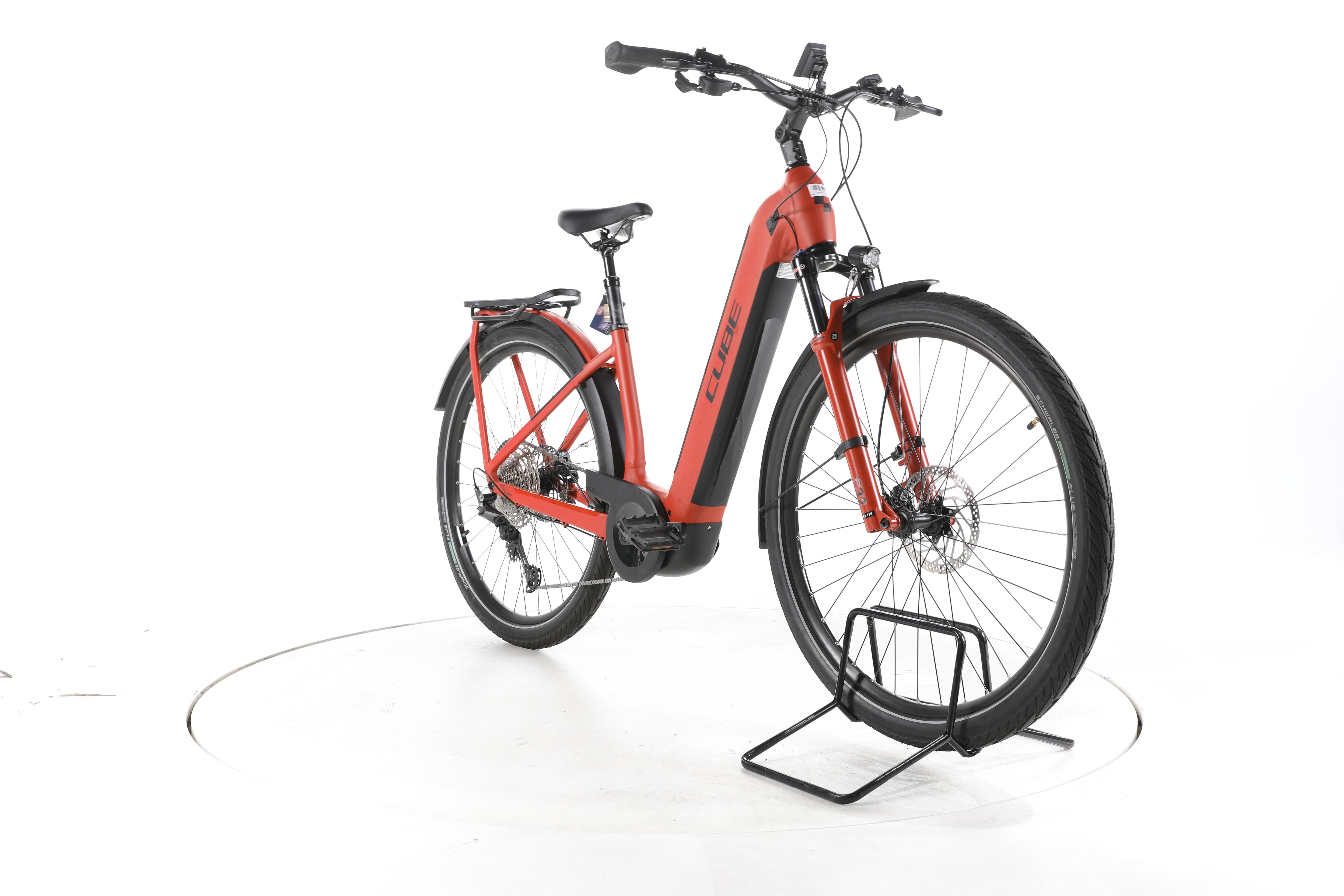 Cube Kathmandu Hybrid EXC Trekking E-Bike Tiefeinsteiger - Image 3