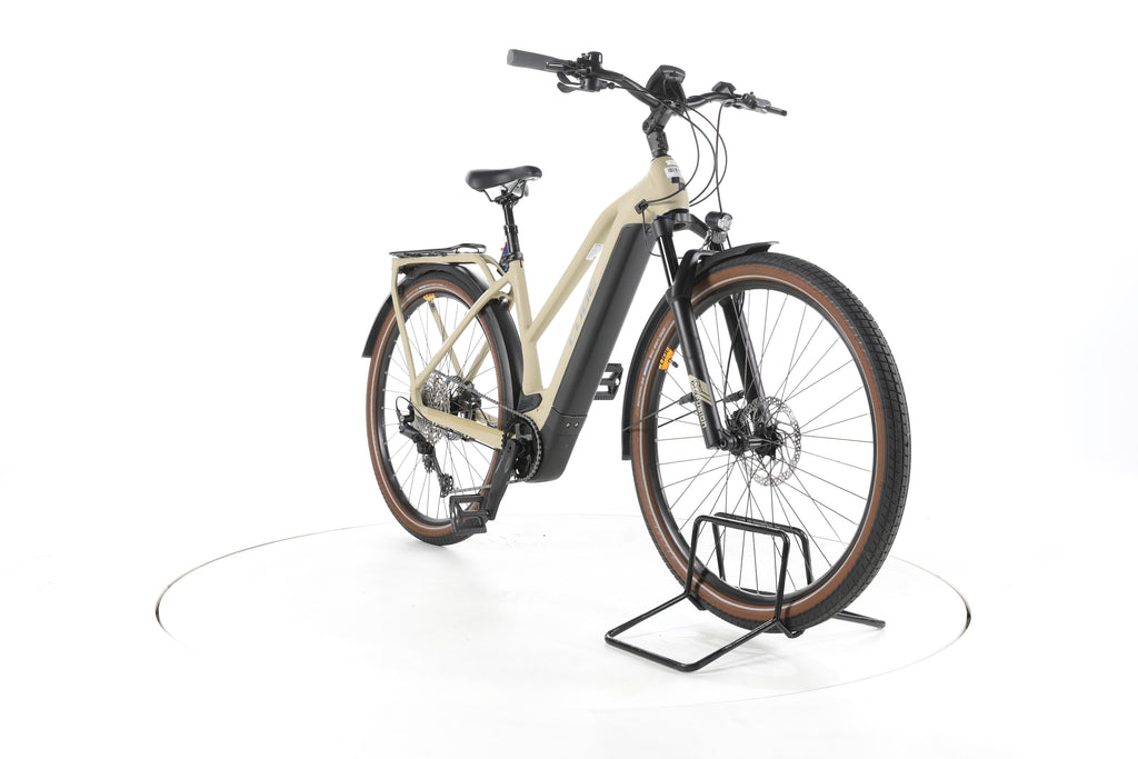 Cube Kathmandu Hybrid Pro Trekking E-Bike - Image 3