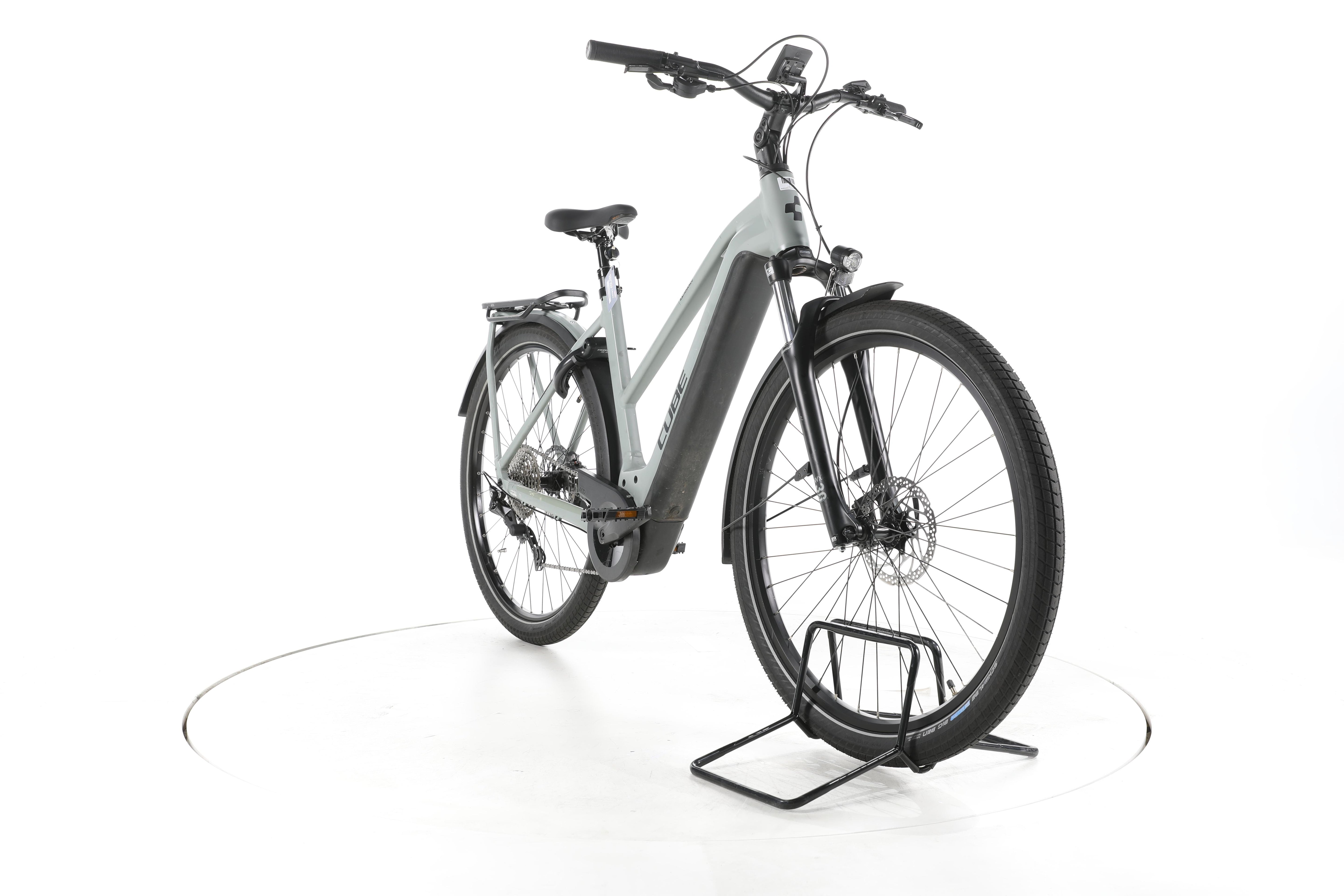 Cube Kathmandu Hybrid ONE Trekking E-Bike - Image 3