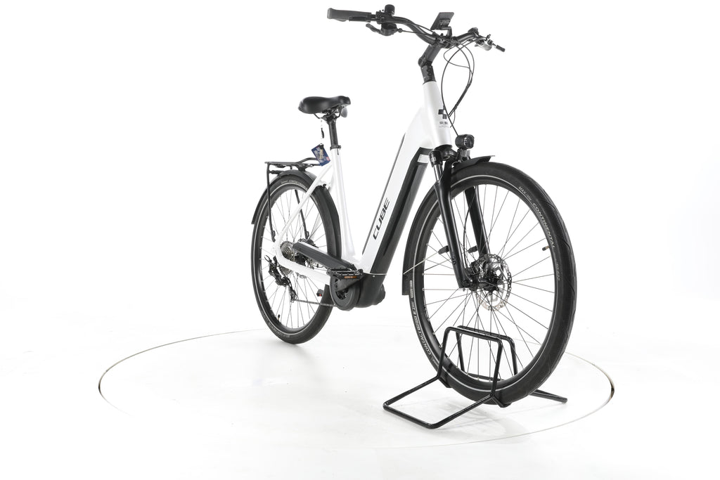 Cube Supreme Sport Hybrid ONE Trekking E-Bike Tiefeinsteiger - Image 3