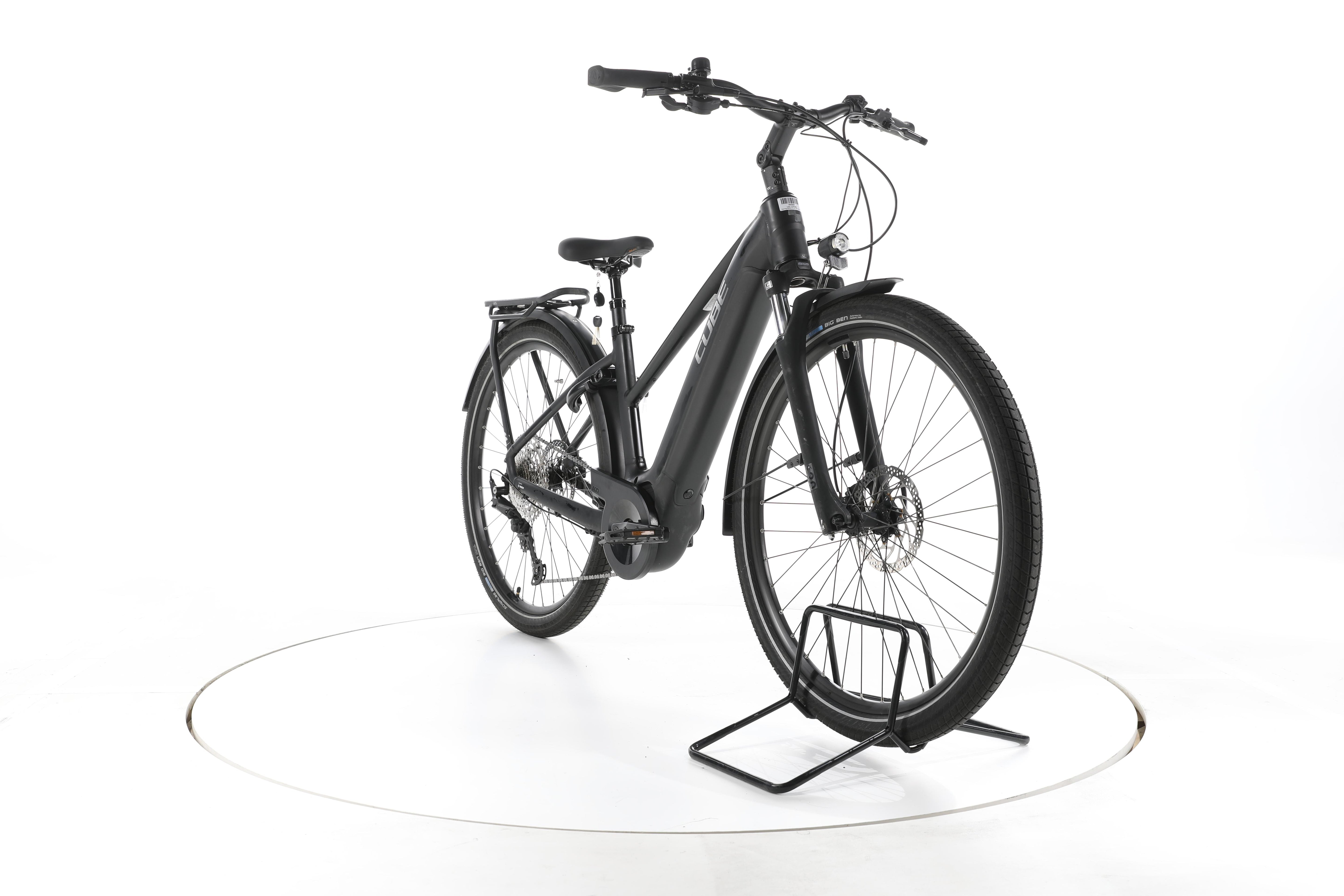 Cube Touring Hybrid Pro Trekking E-Bike - Image 3