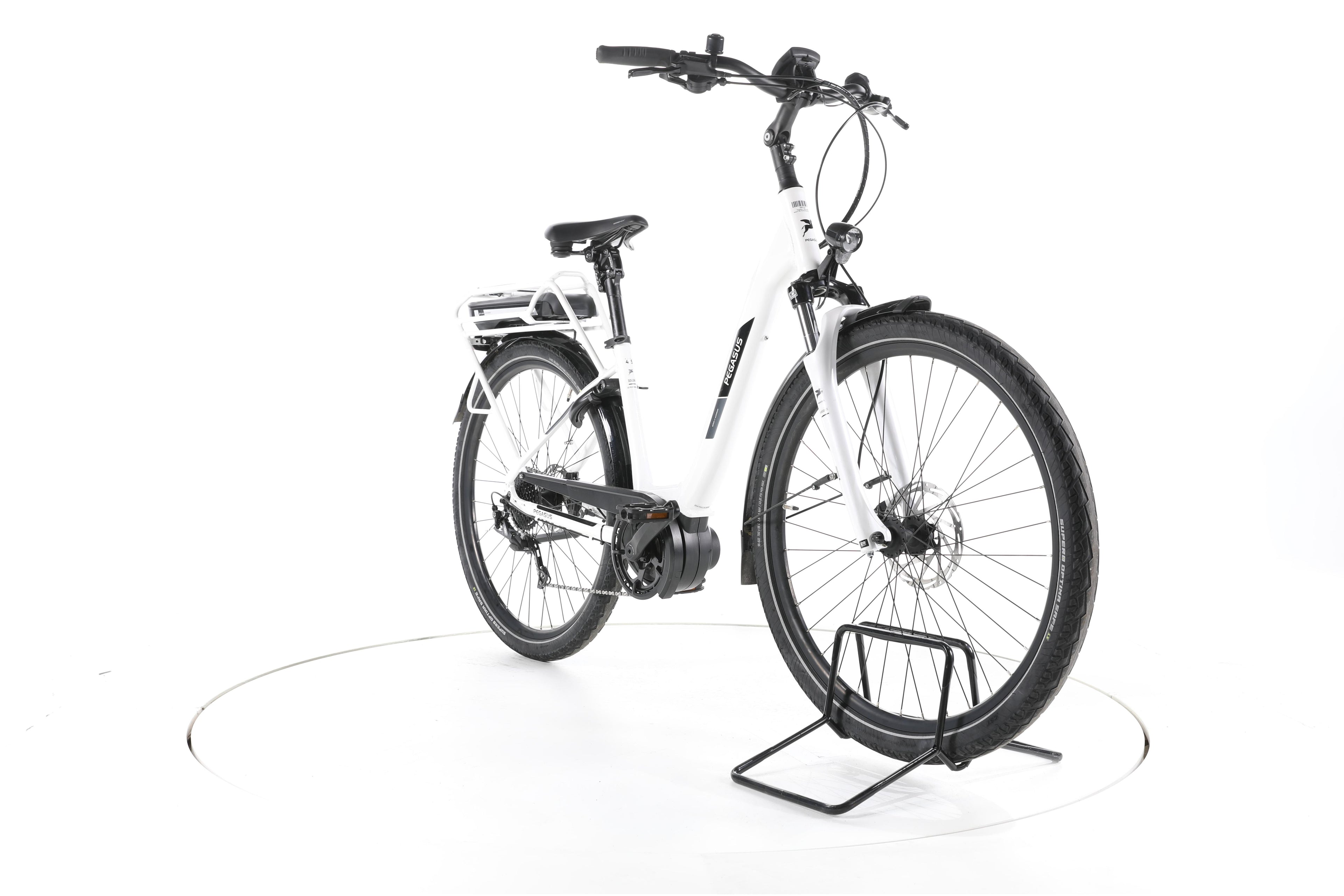Pegasus Solero E9 Performance Trekking E-Bike Tiefeinsteiger - Image 3