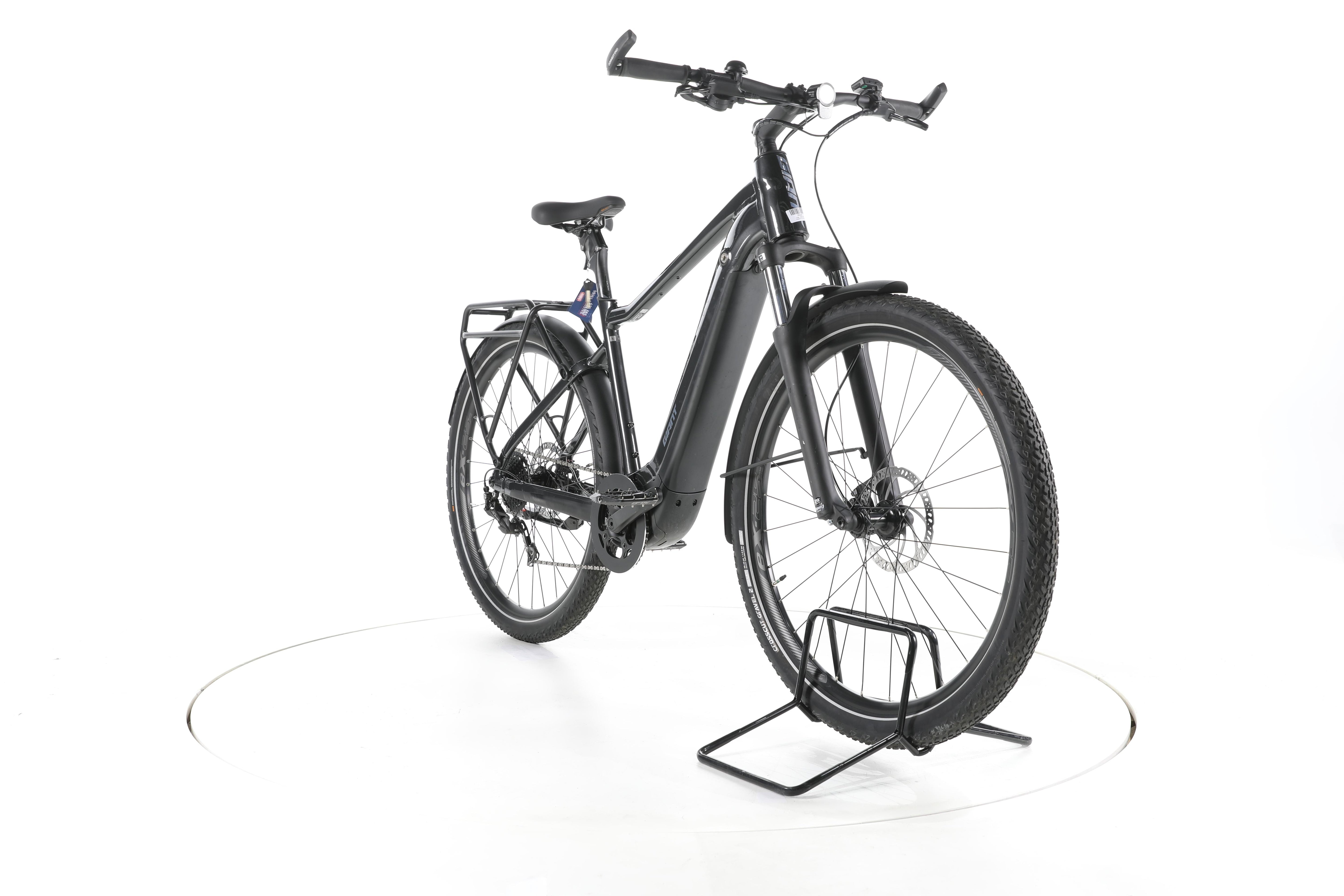 Giant Explore E+ 2 Trekking E-Bike - Image 3