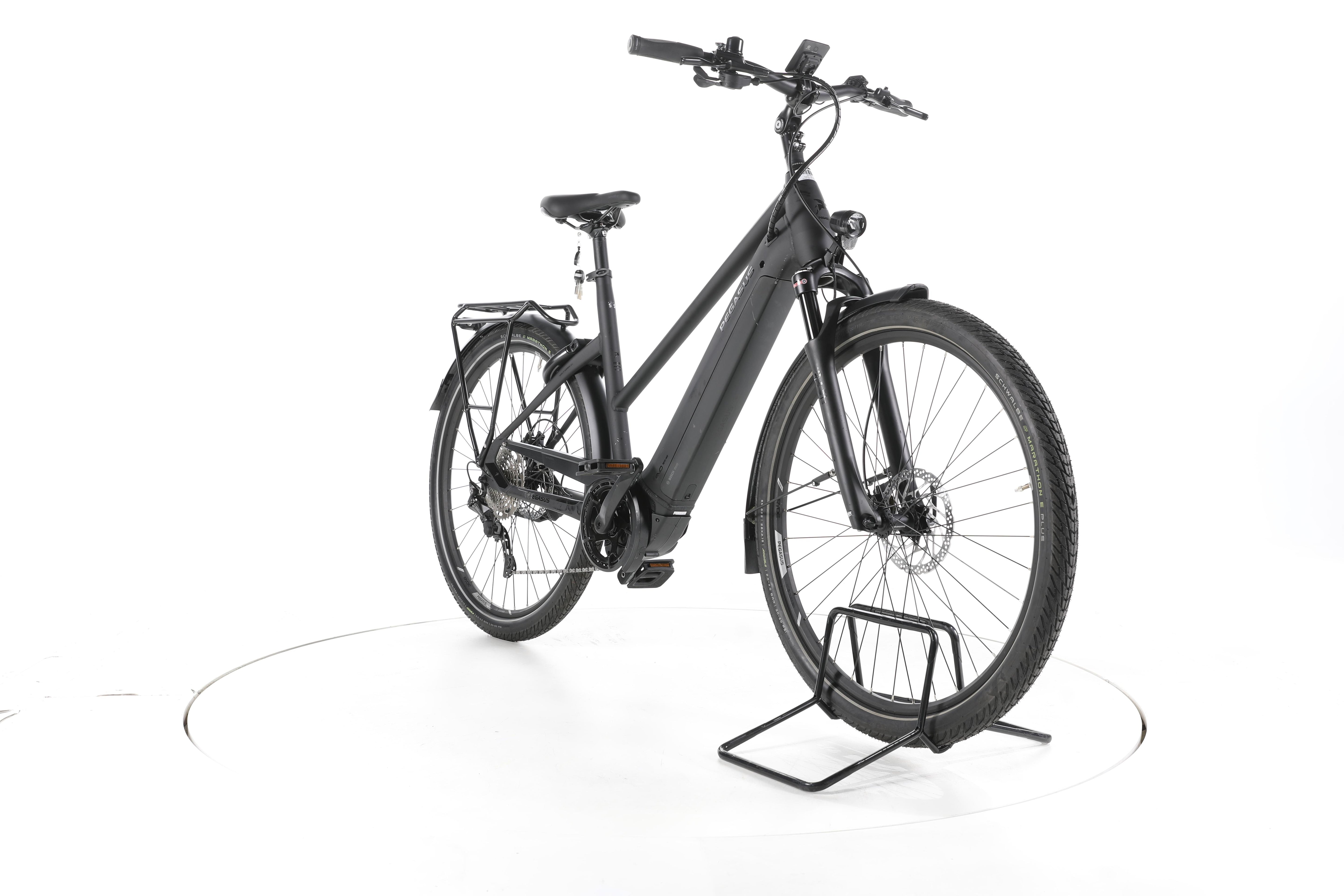 Pegasus Premio EVO 10 Lite Trekking E-Bike Tiefeinsteiger - Image 3