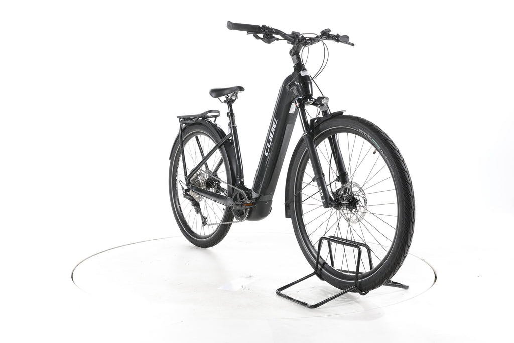 Cube Kathmandu Hybrid EXC Trekking E-Bike Tiefeinsteiger - Image 3