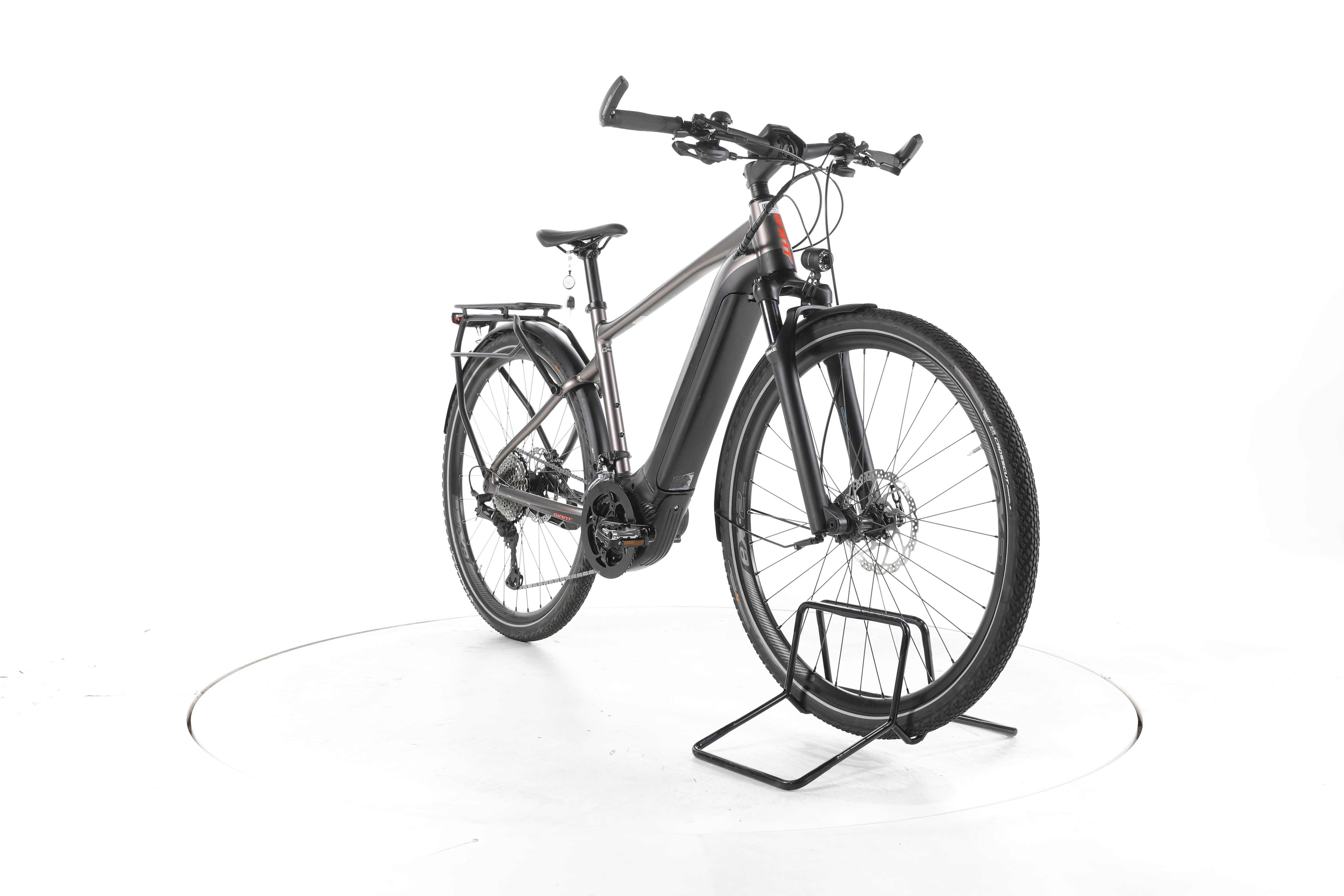 Giant Explore E+ Pro 0 Trekking E-Bike - Image 3