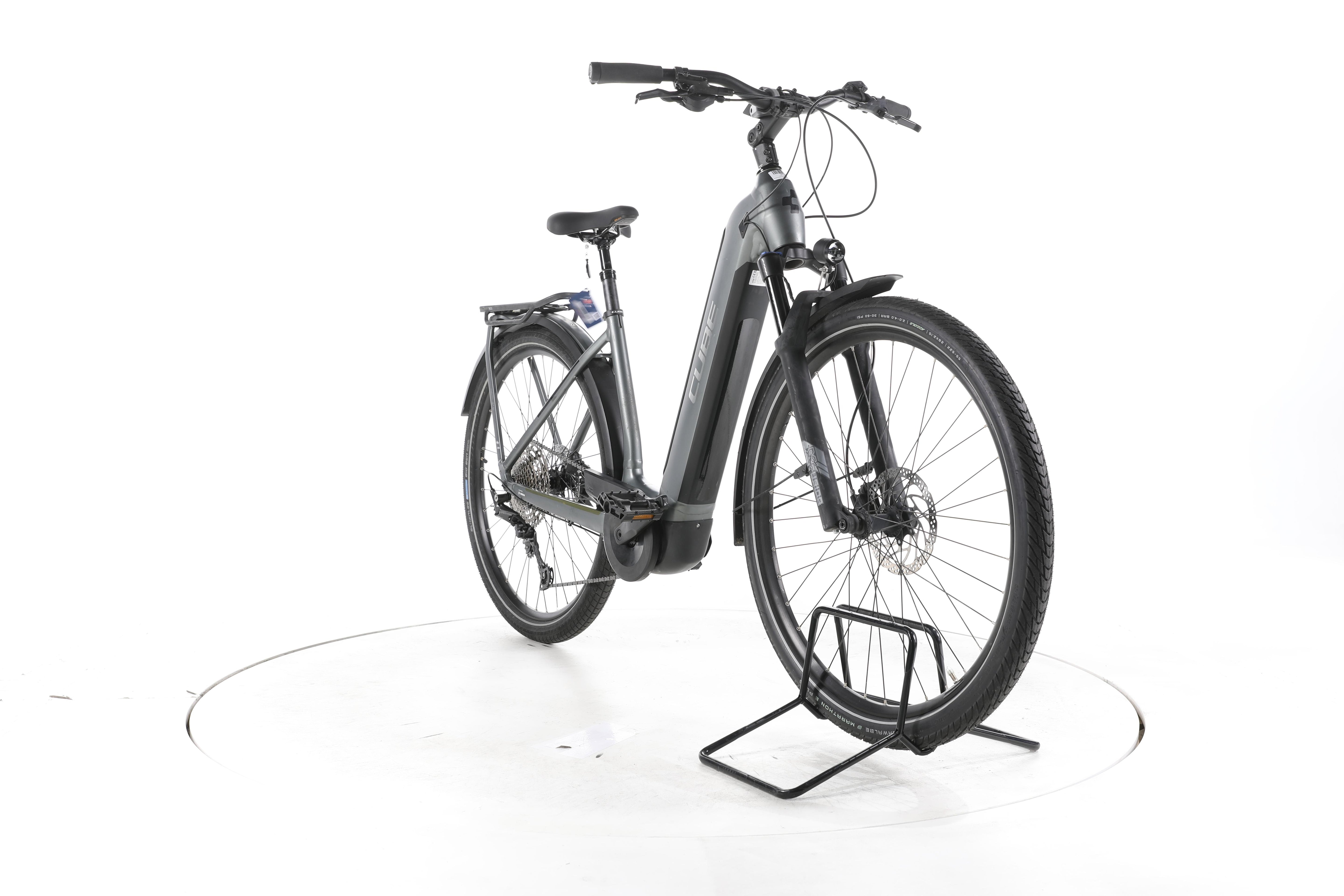 Cube Kathmandu Hybrid Pro Trekking E-Bike Tiefeinsteiger - Image 3