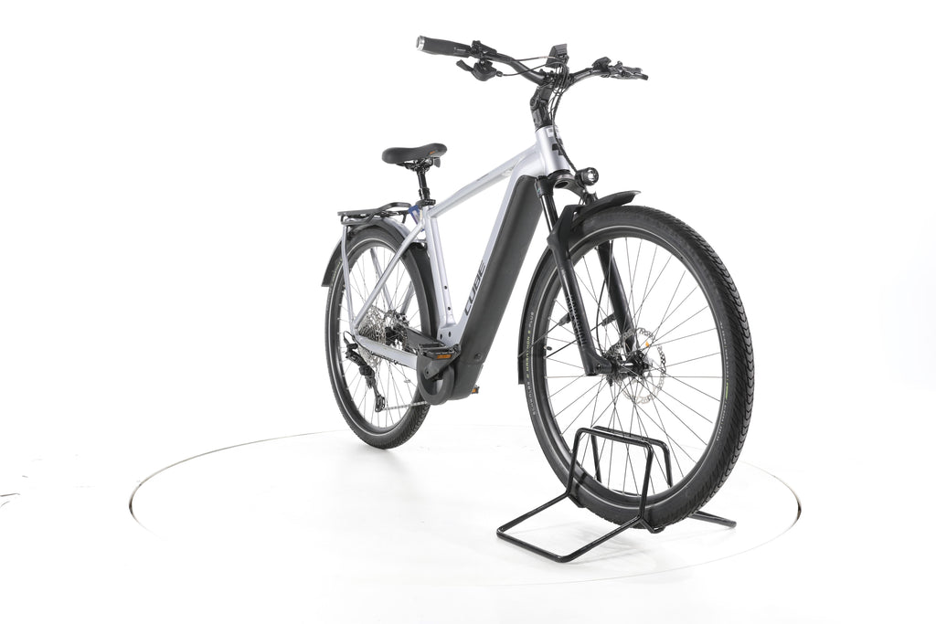 Cube Kathmandu Hybrid SLX Trekking E-Bike - Image 3