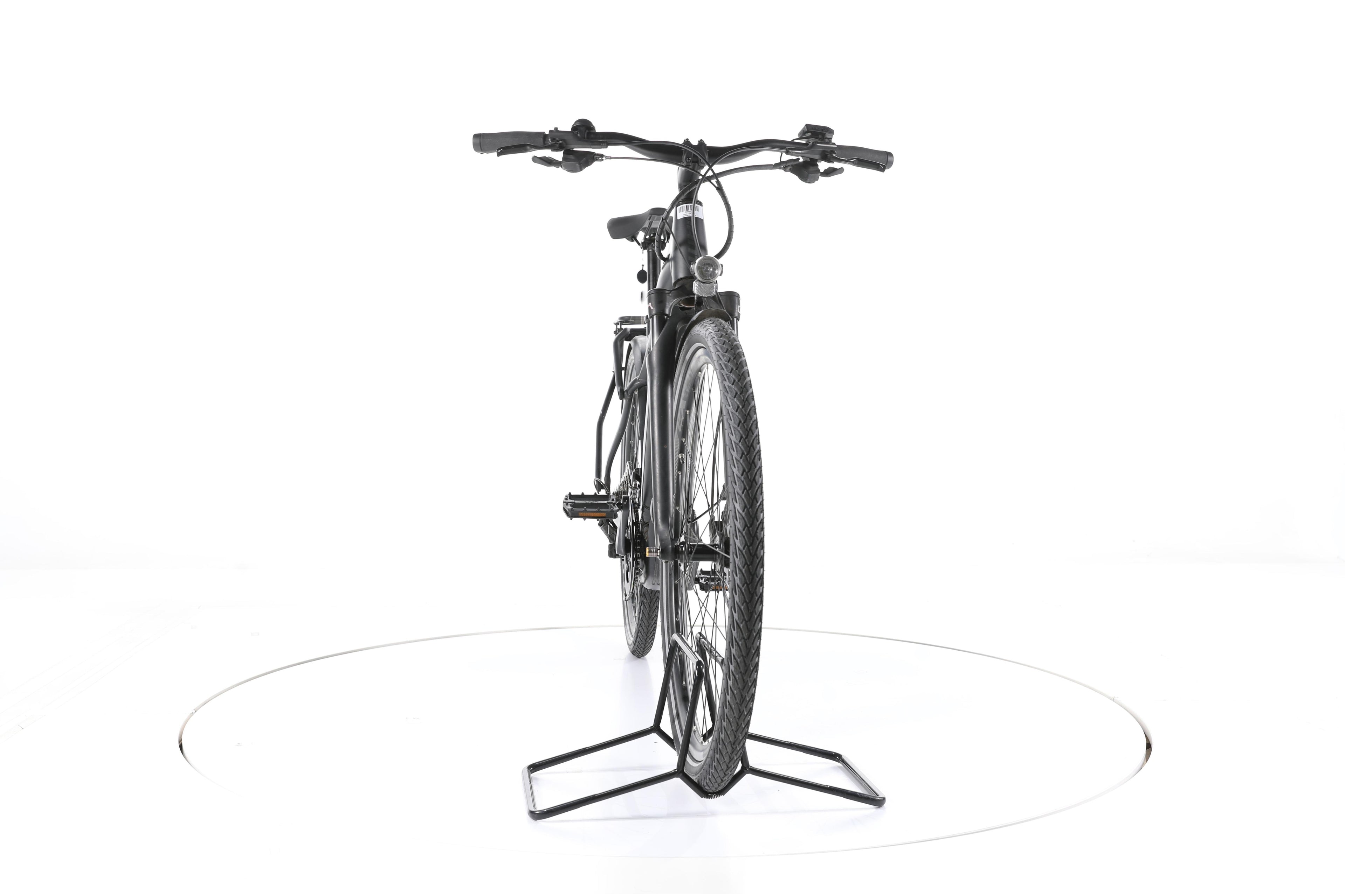 Giant Explore E+ 1 Trekking E-Bike - Image 4