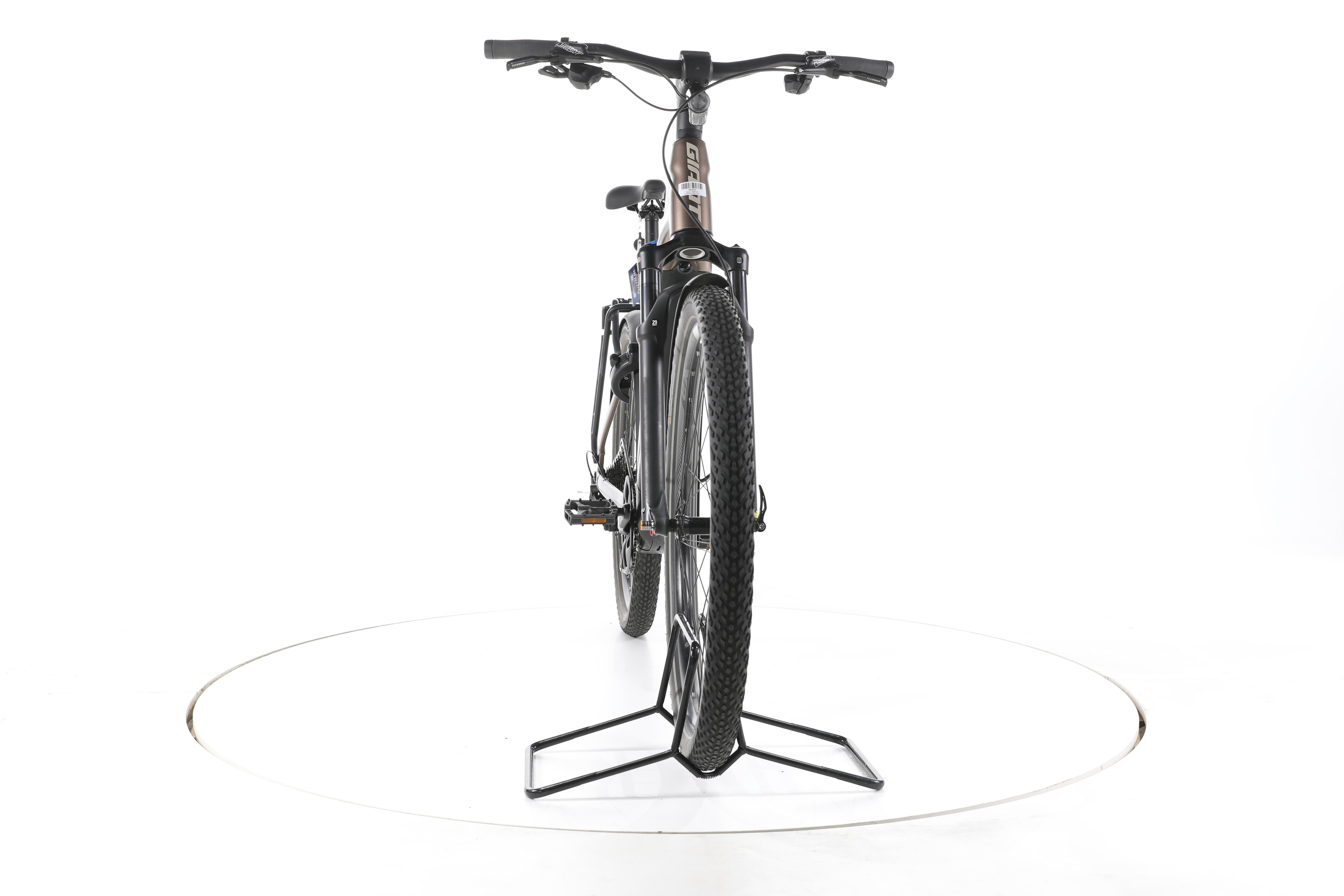 Giant Explore E+ Pro 1 Trekking E-Bike - Image 4