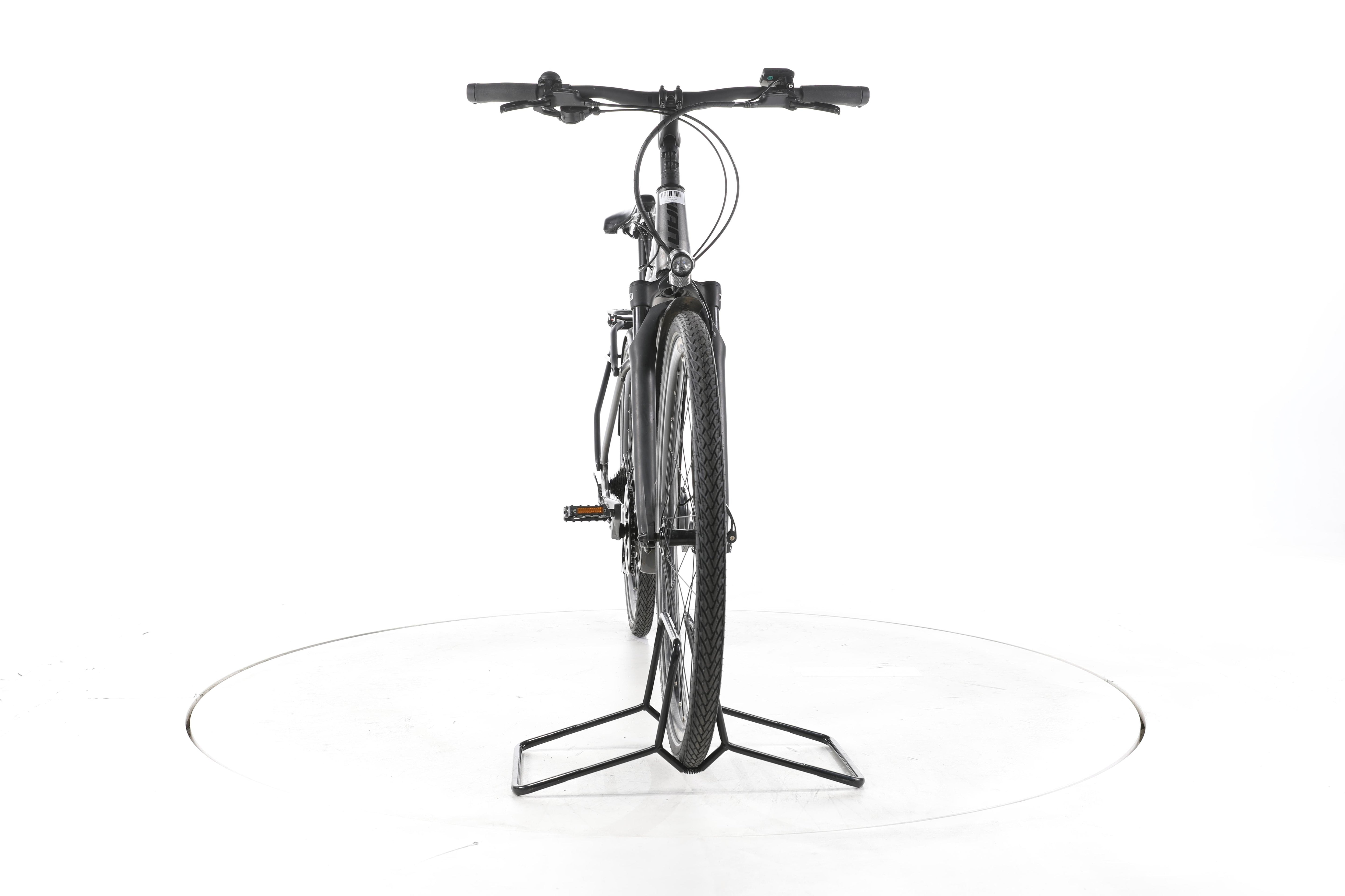 Giant Explore E+ 3 Trekking E-Bike - Image 4