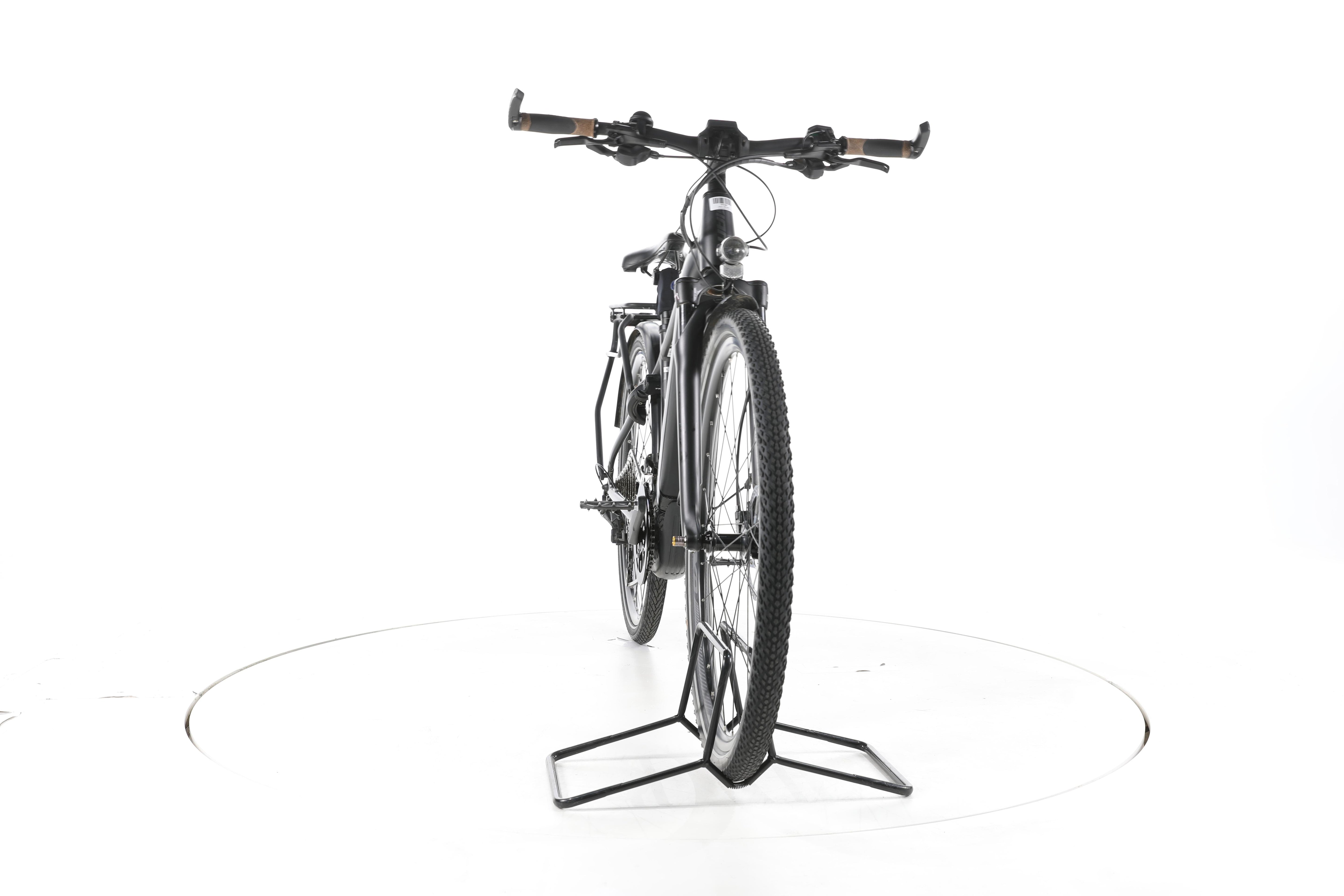 Giant Explore E+ 1 Trekking E-Bike - Image 4
