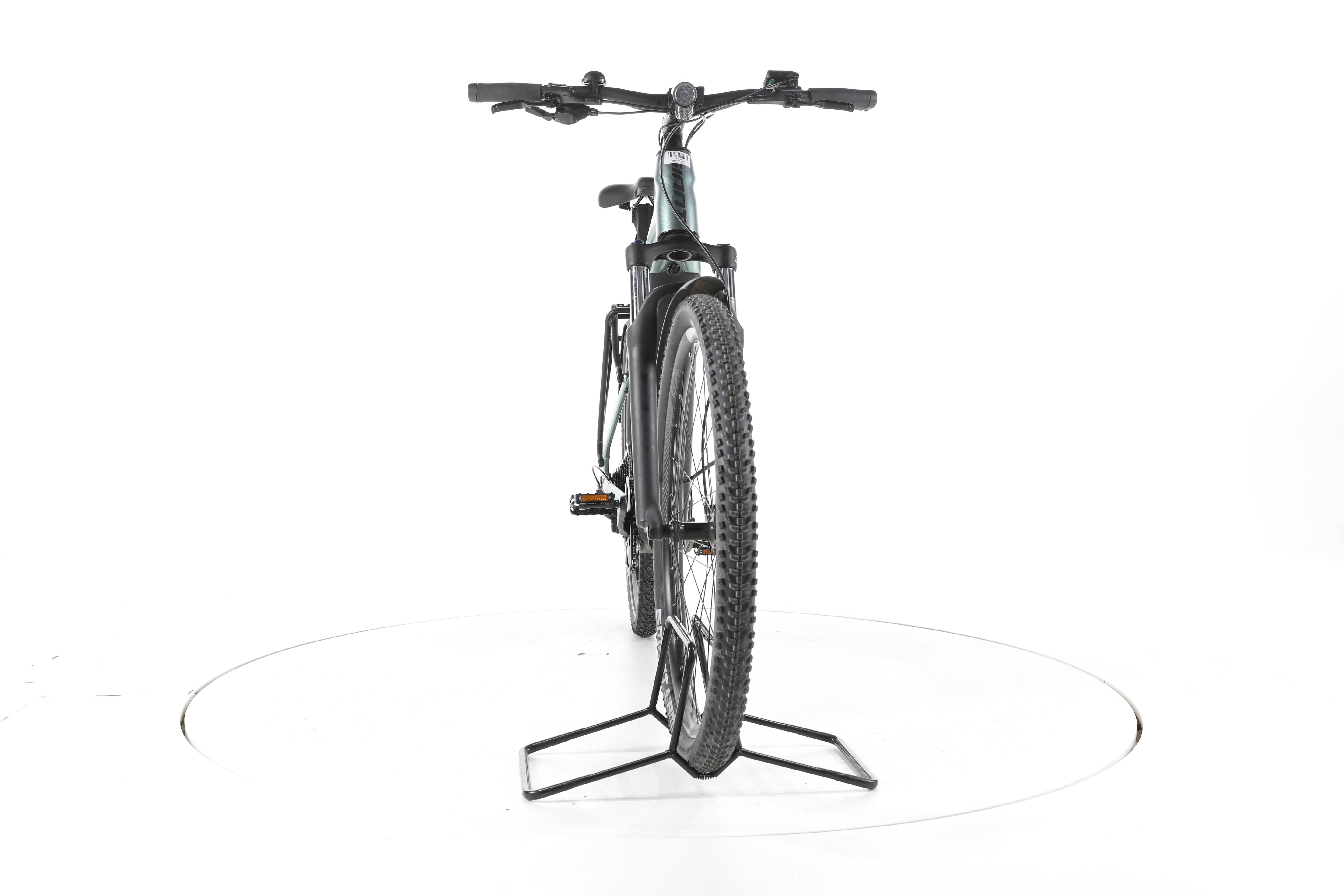 Giant Explore E+ 1 Trekking E-Bike - Image 4