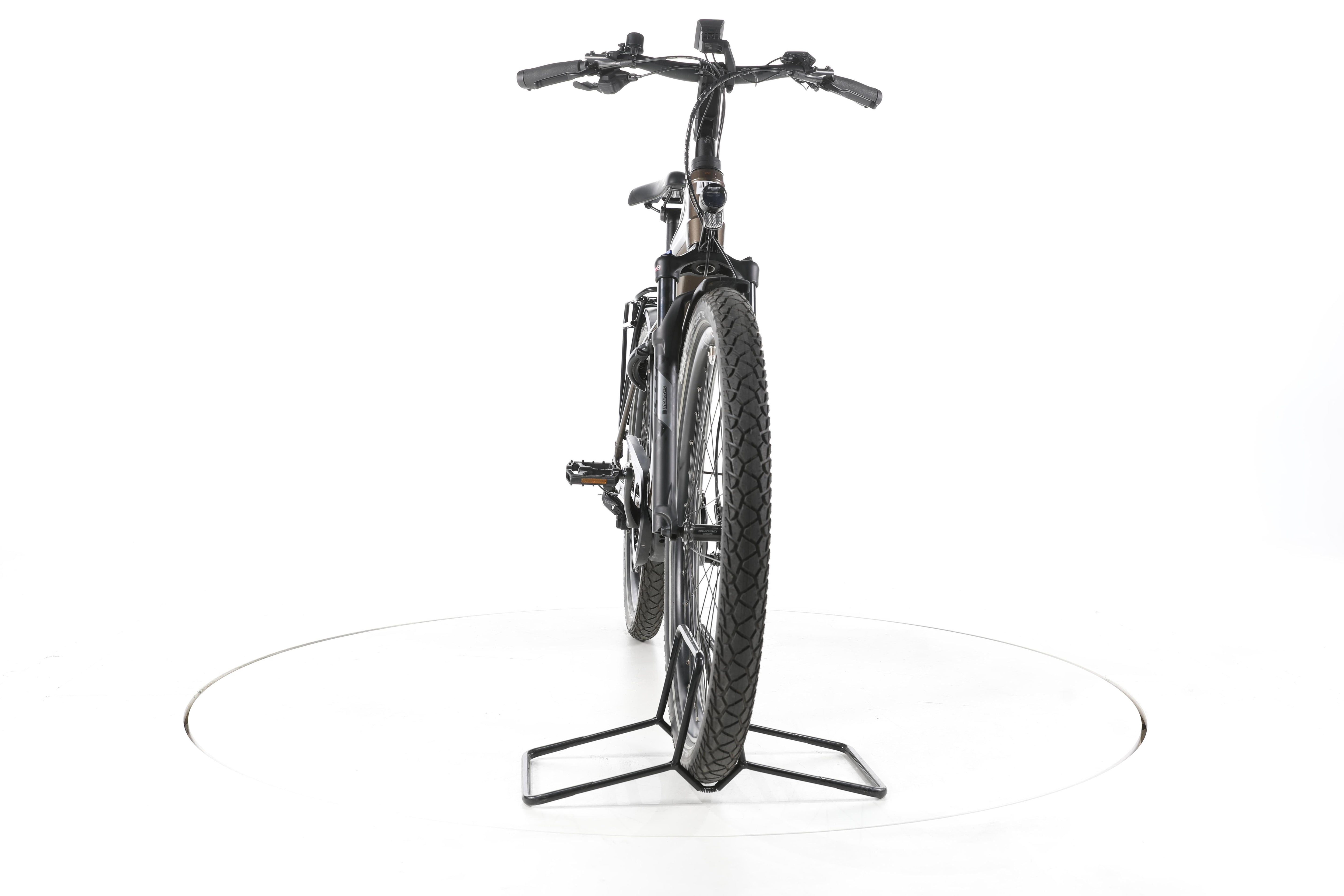 KTM Macina Gran 710 Trekking E-Bike - Image 4
