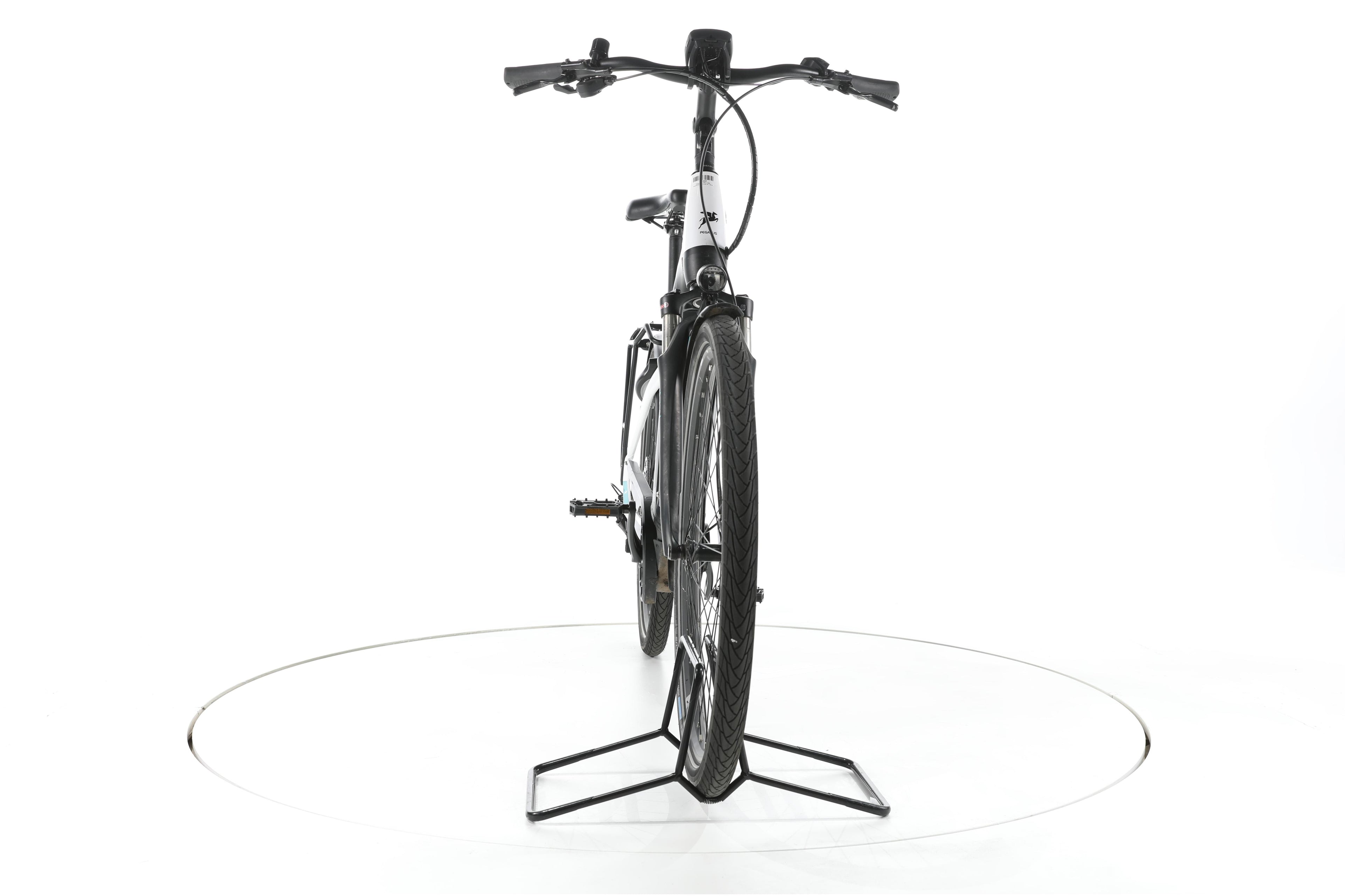 Pegasus Premio Evo 10 Lite Trekking E-Bike Tiefeinsteiger - Image 4