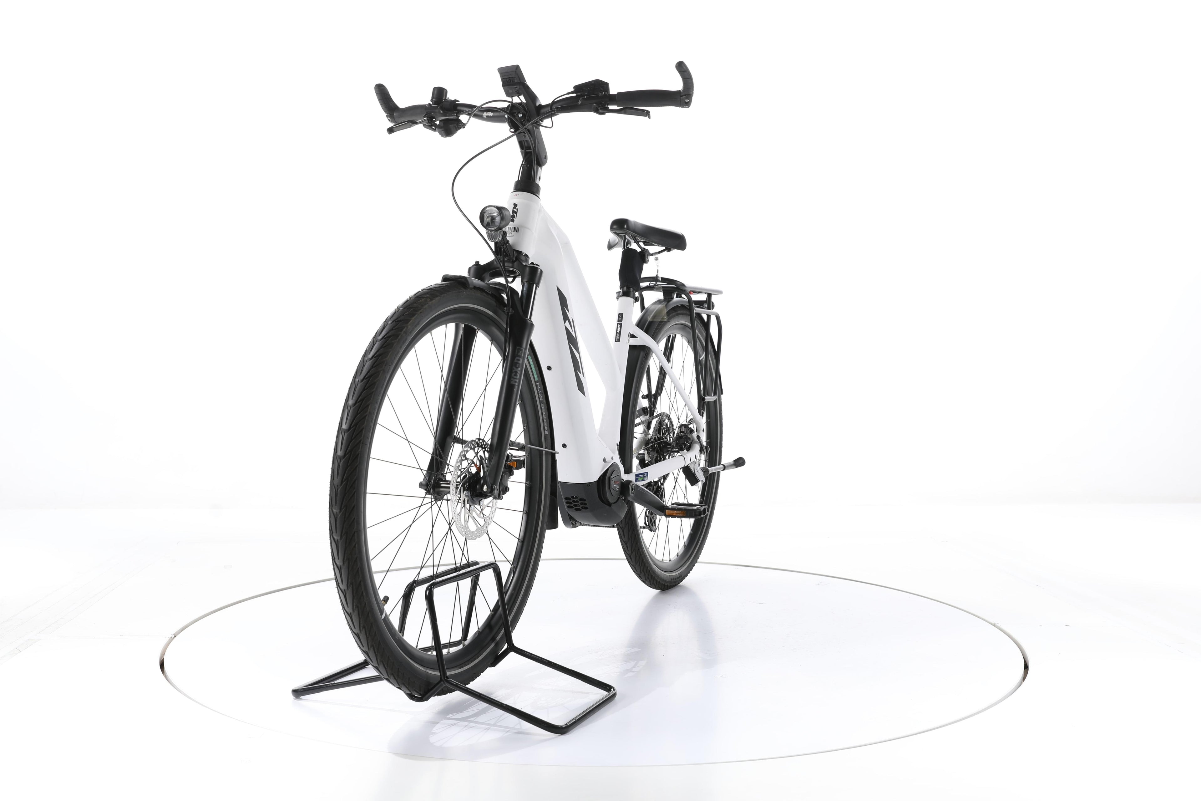 KTM Cento 10 plus Trekking E-Bike - Image 5