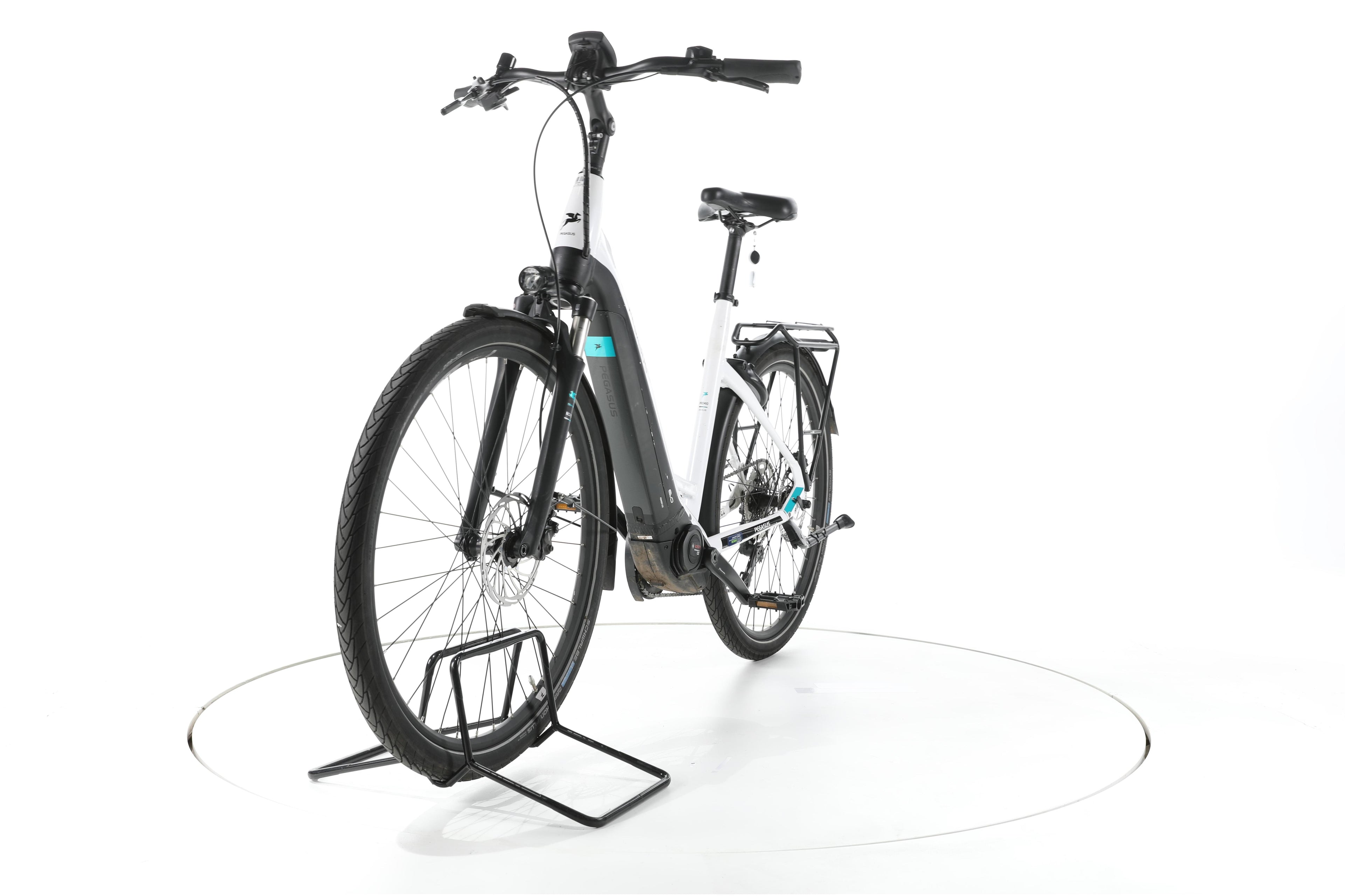 Pegasus Premio Evo 10 Lite Trekking E-Bike Tiefeinsteiger - Image 5
