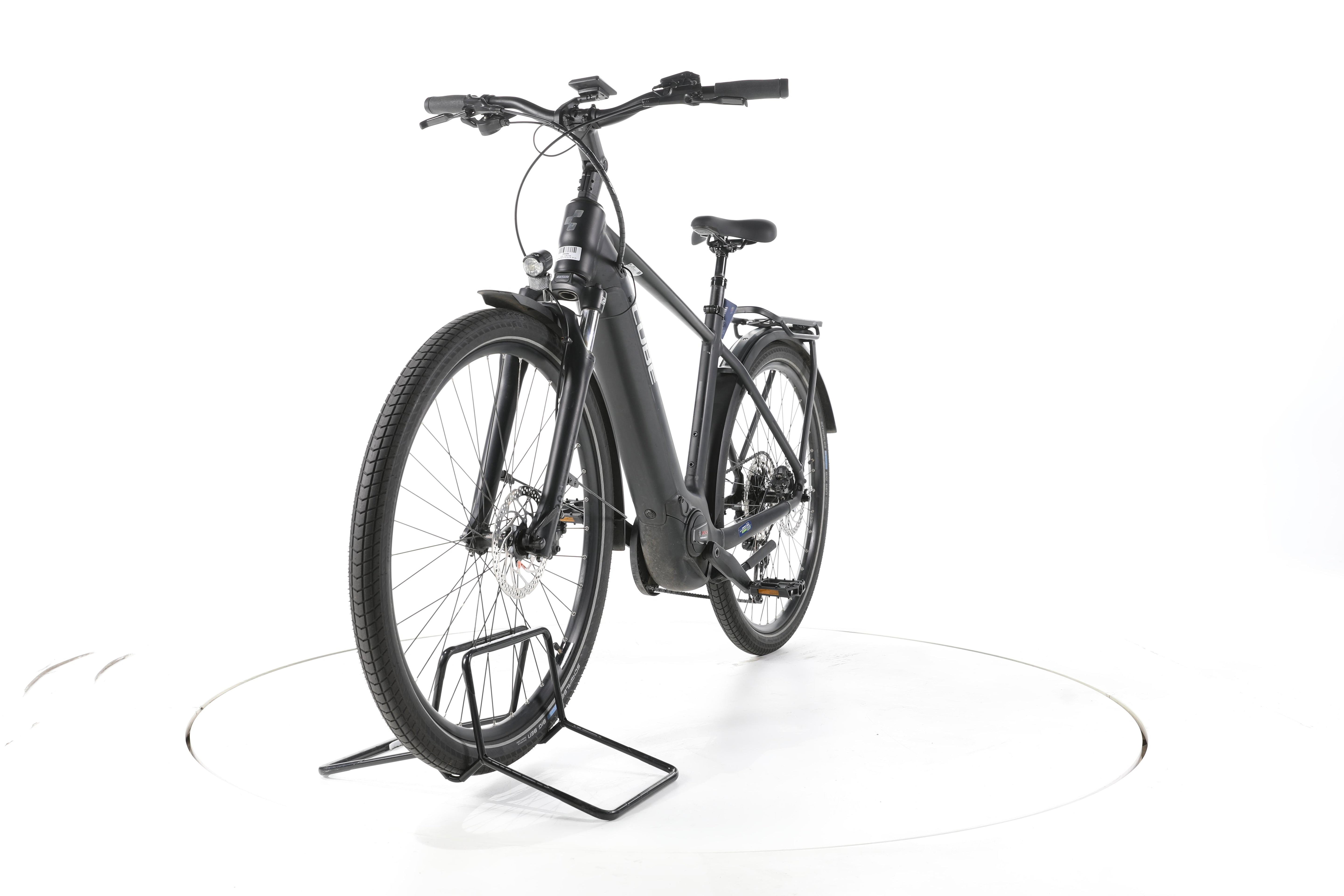 Cube Touring Hybrid Pro Trekking E-Bike - Image 5