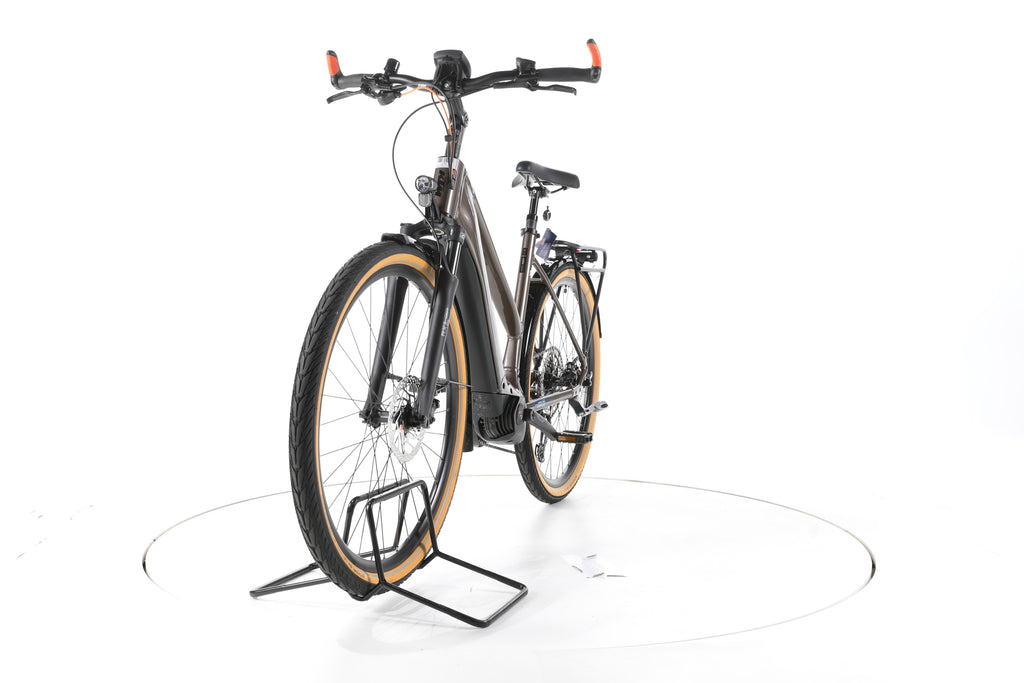 KTM Macina Ultimate Pro Trekking E-Bike - Image 5