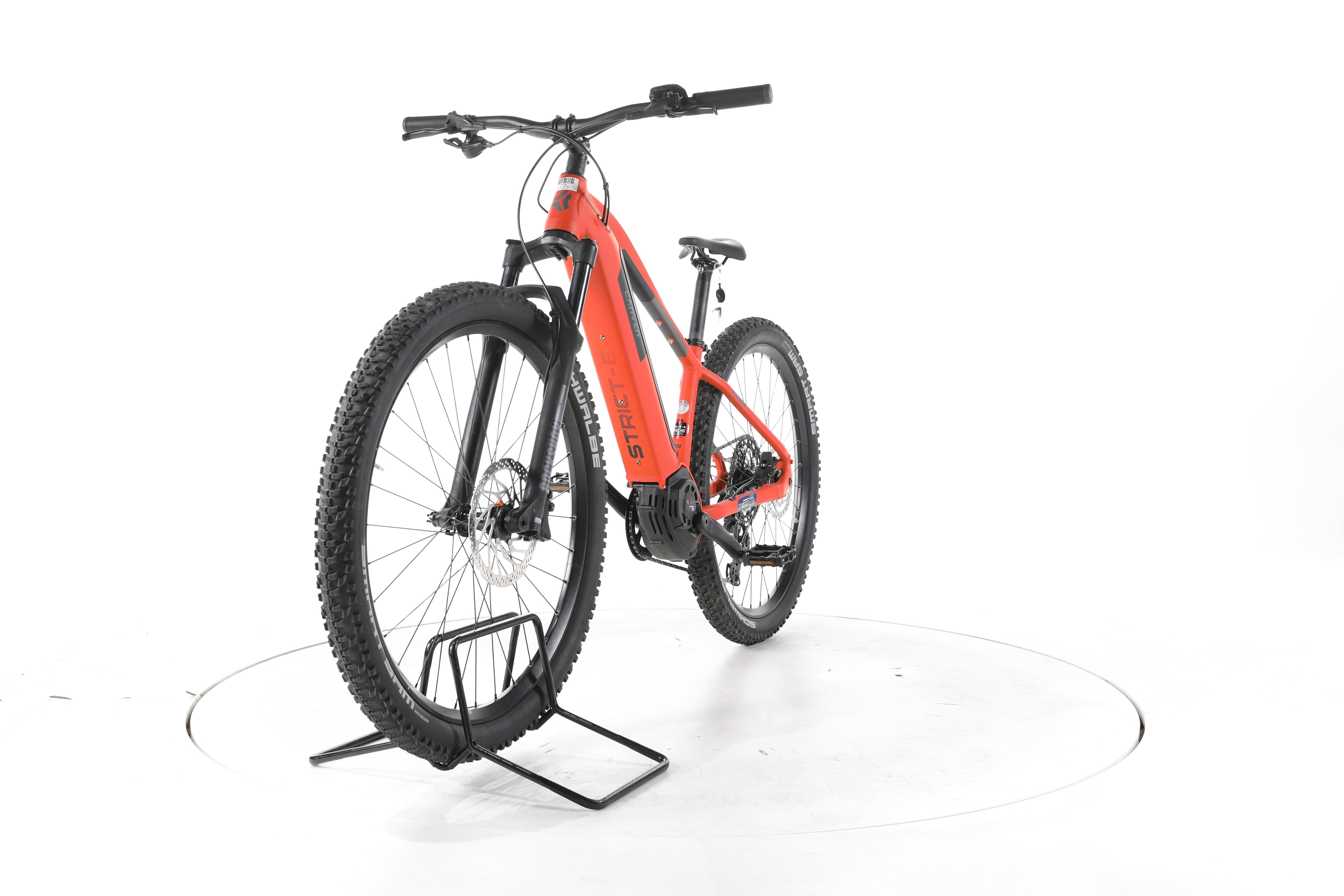 Carver Strict E.440 E-Bike - Image 5