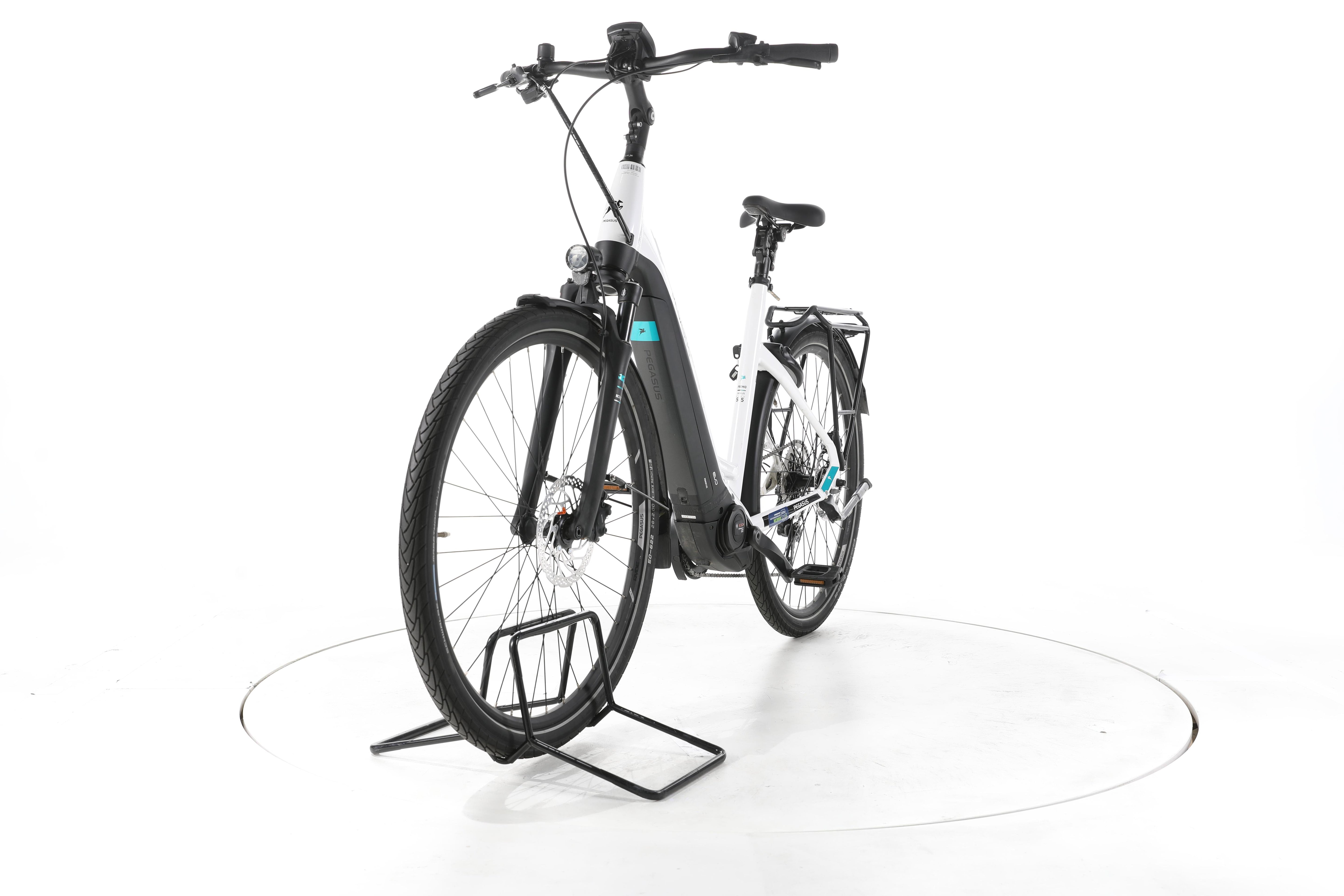 Pegasus Premio Evo 10 Lite Trekking E-Bike Tiefeinsteiger - Image 5