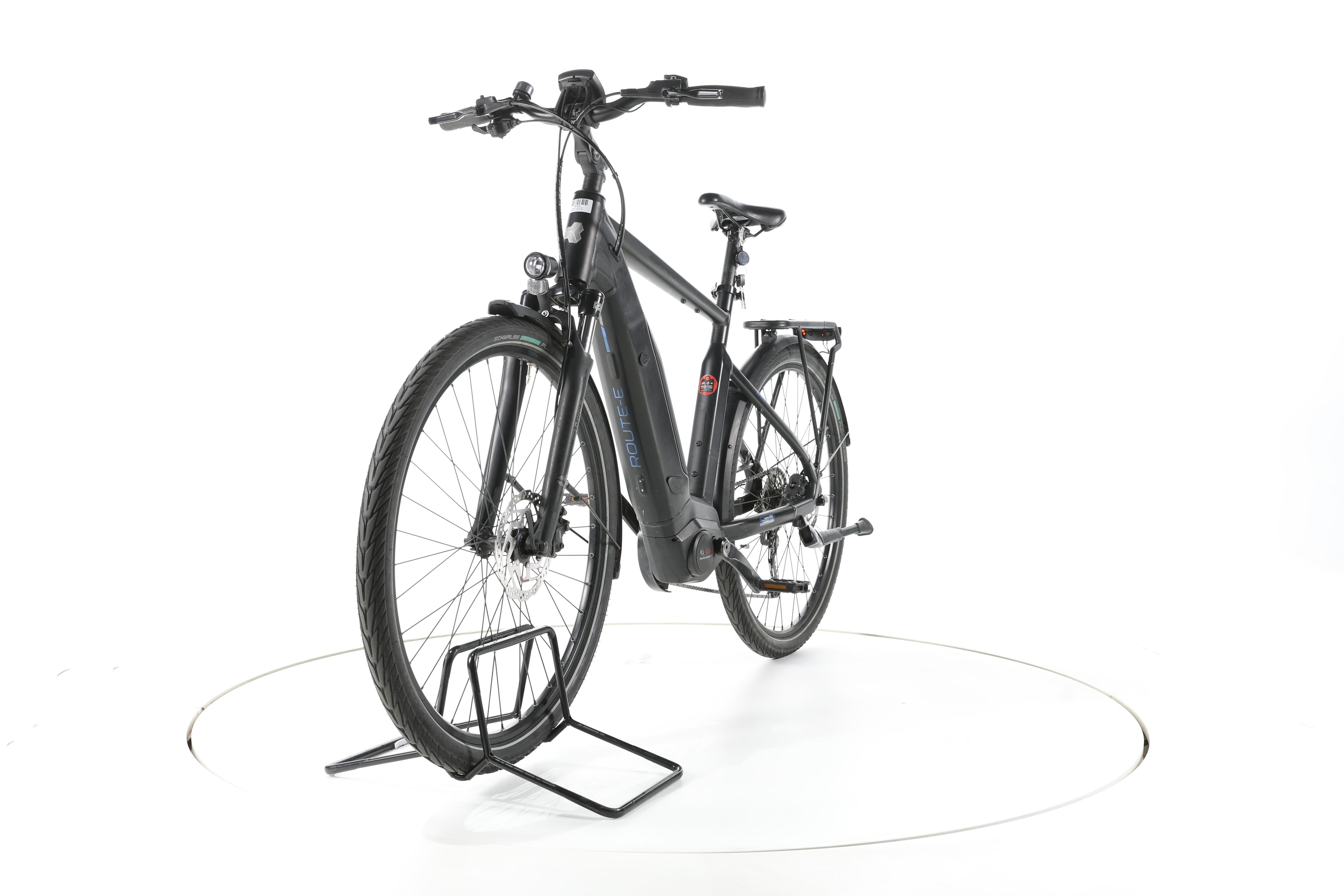 Carver Route E.430 Trekking E-Bike - Image 5