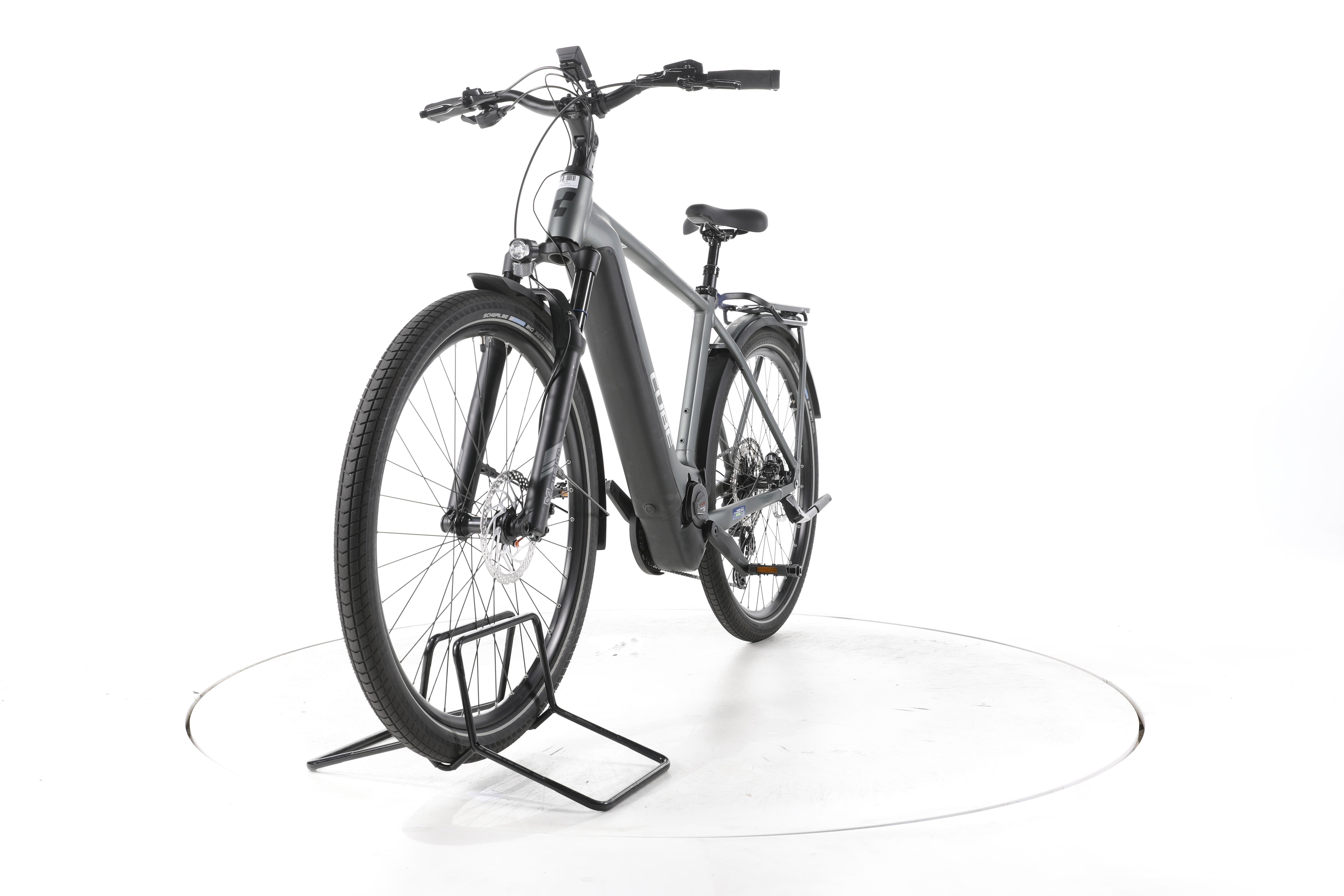 Cube Kathmandu Hybrid Pro Trekking E-Bike - Image 5