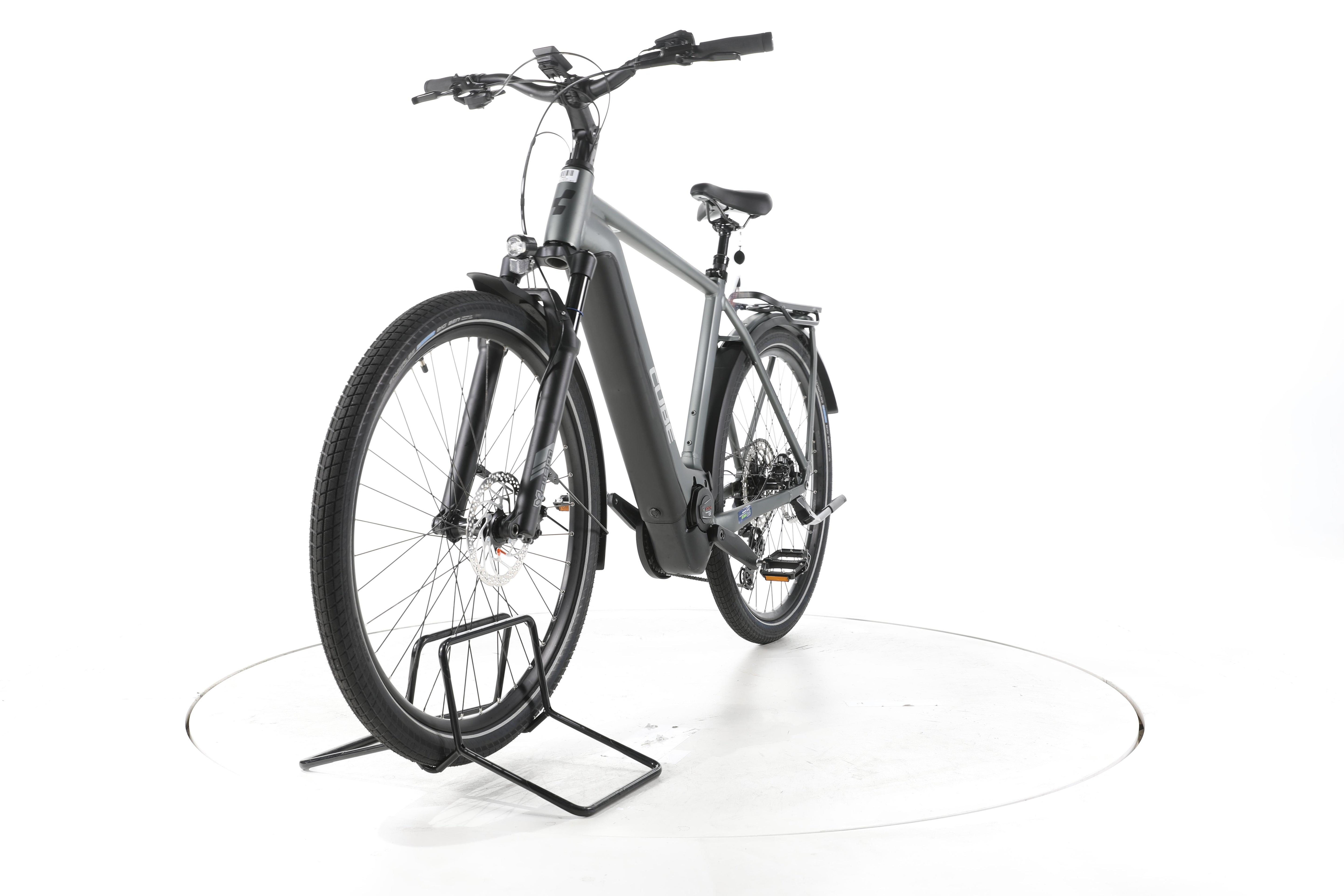 Cube Kathmandu Hybrid Pro Trekking E-Bike - Image 5