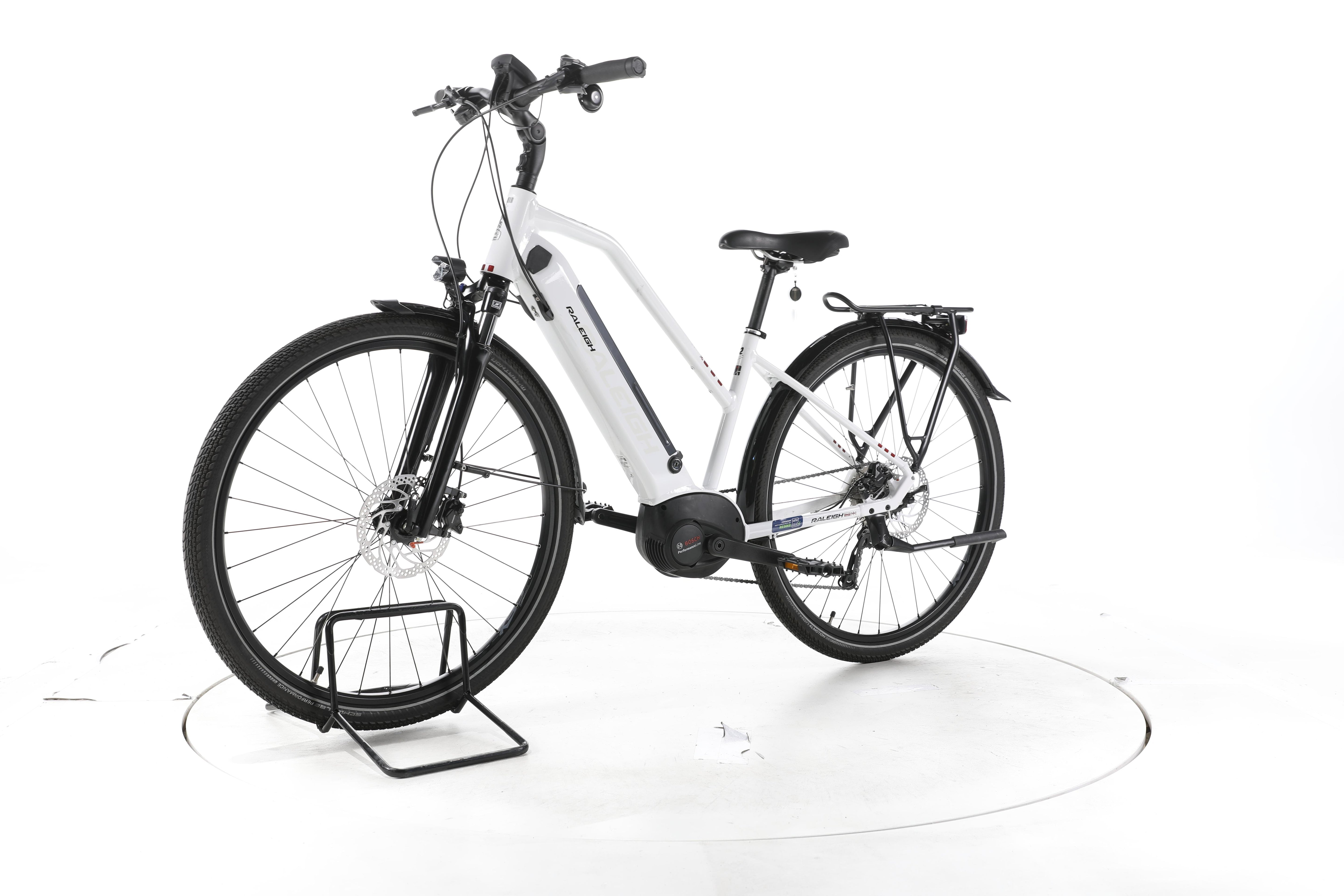 Raleigh Kent 9 Trekking E-Bike - Image 6