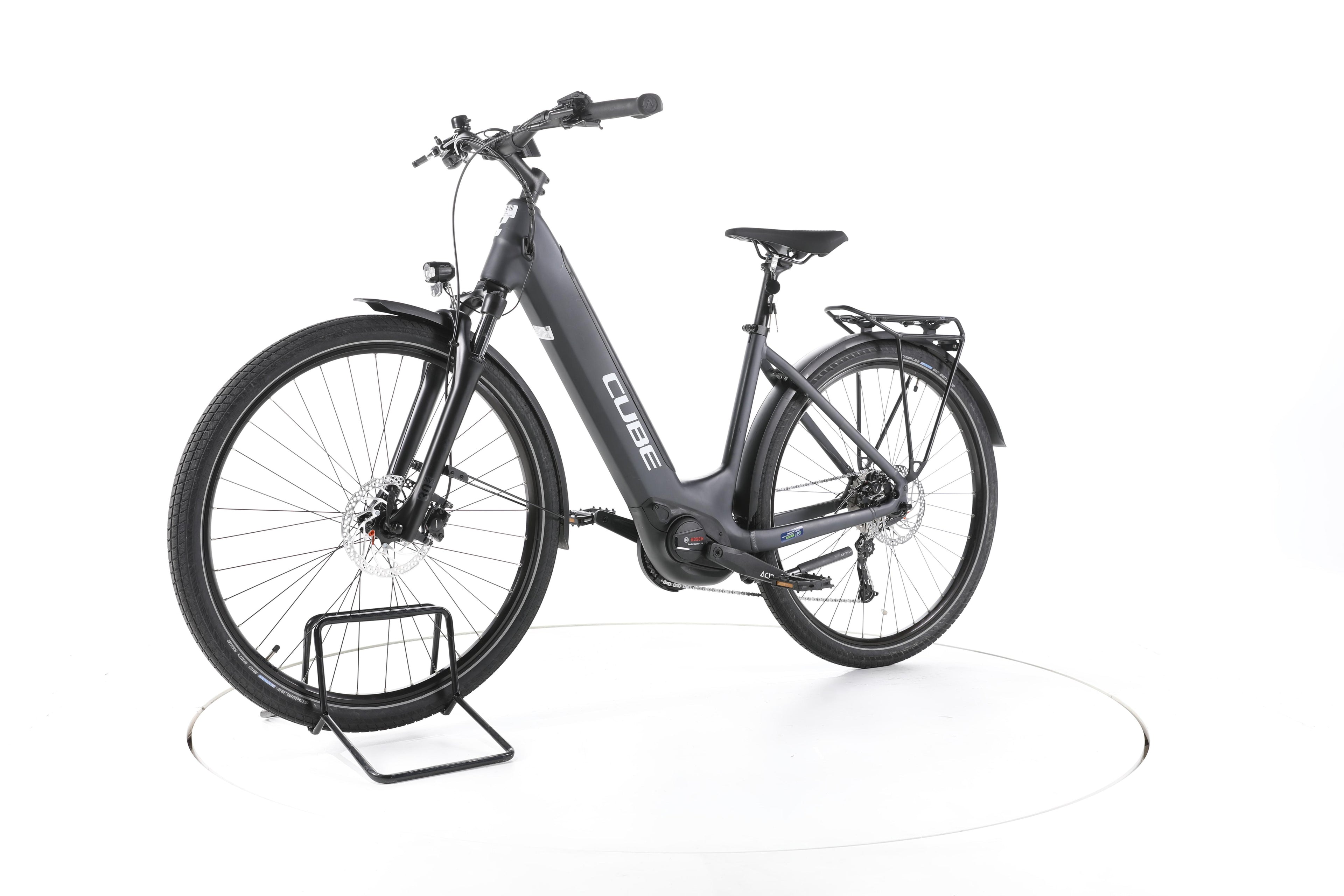 Cube Touring Hybrid ONE Trekking E-Bike Tiefeinsteiger 2023 - Image 6