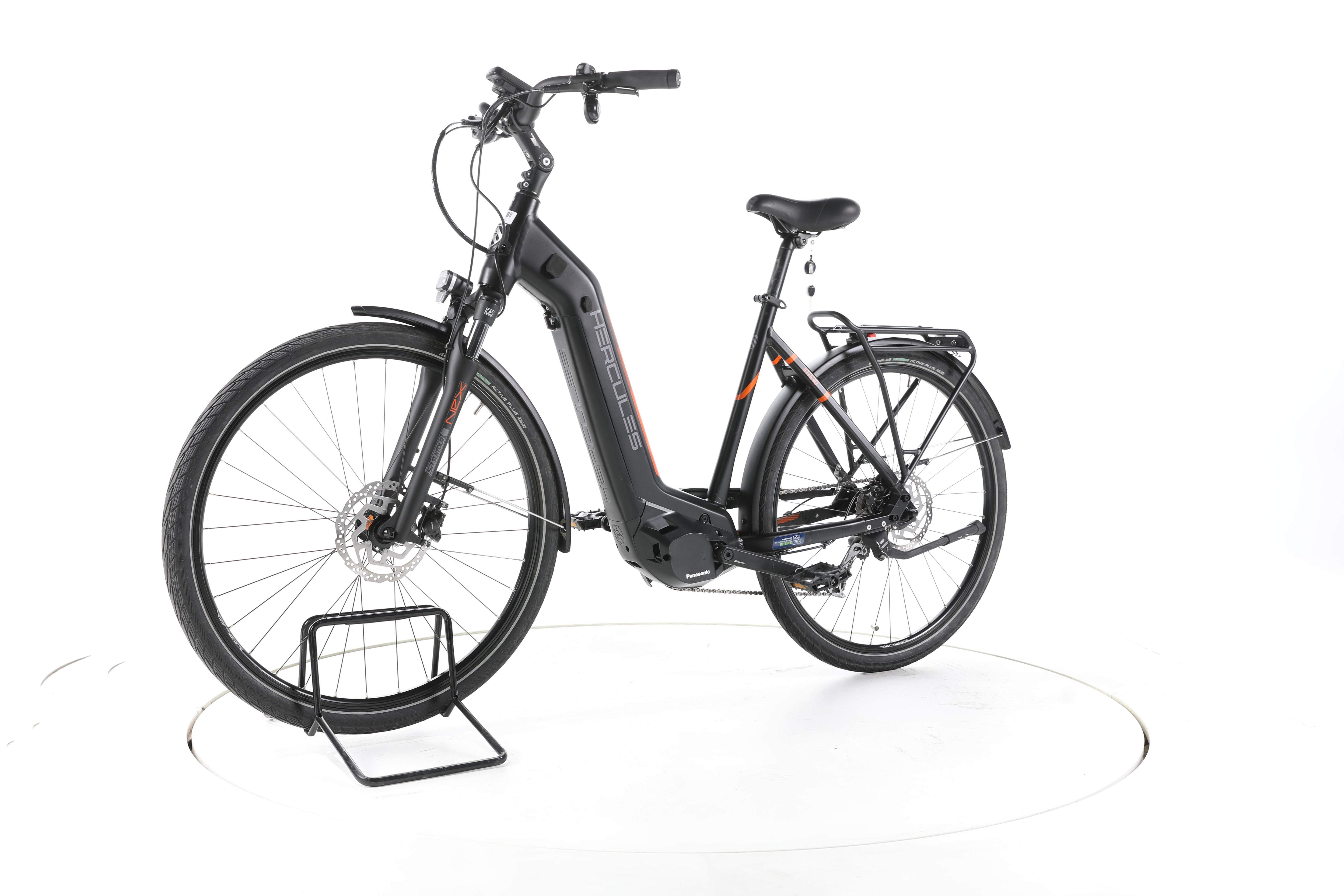 Hercules Intero Trekking E-Bike Tiefeinsteiger - Image 6