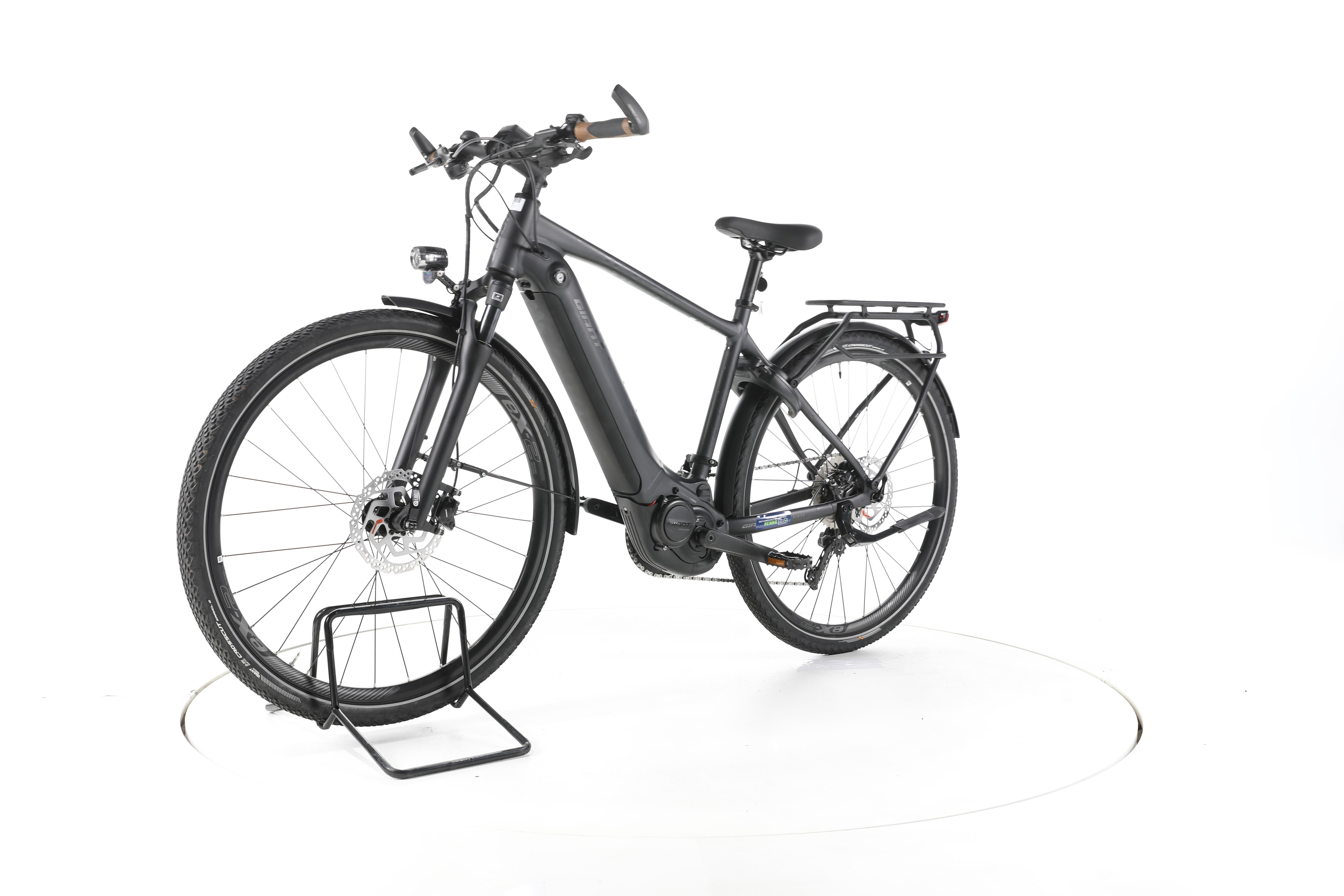 Giant Explore E+ 1 Trekking E-Bike - Image 6