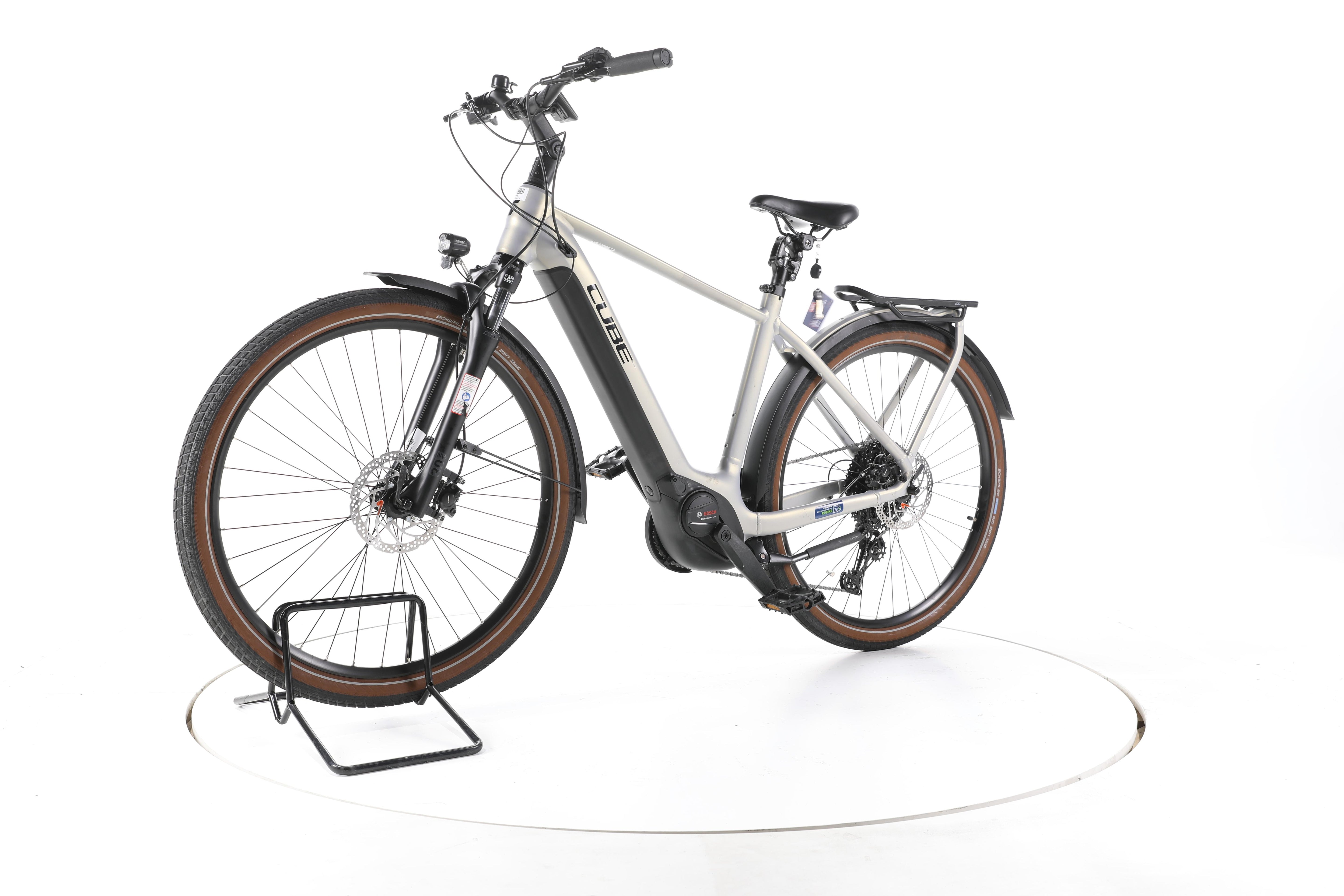 Cube Touring Hybrid Pro Trekking E-Bike - Image 6