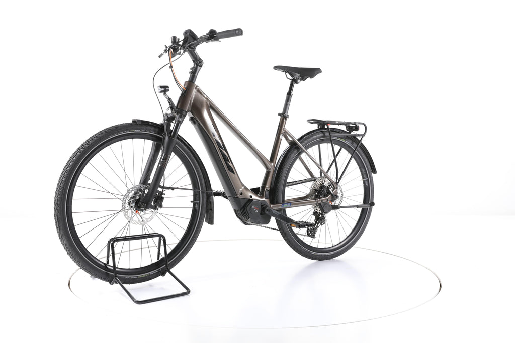 KTM Macina Ultimate Pro Trekking E-Bike - Image 6