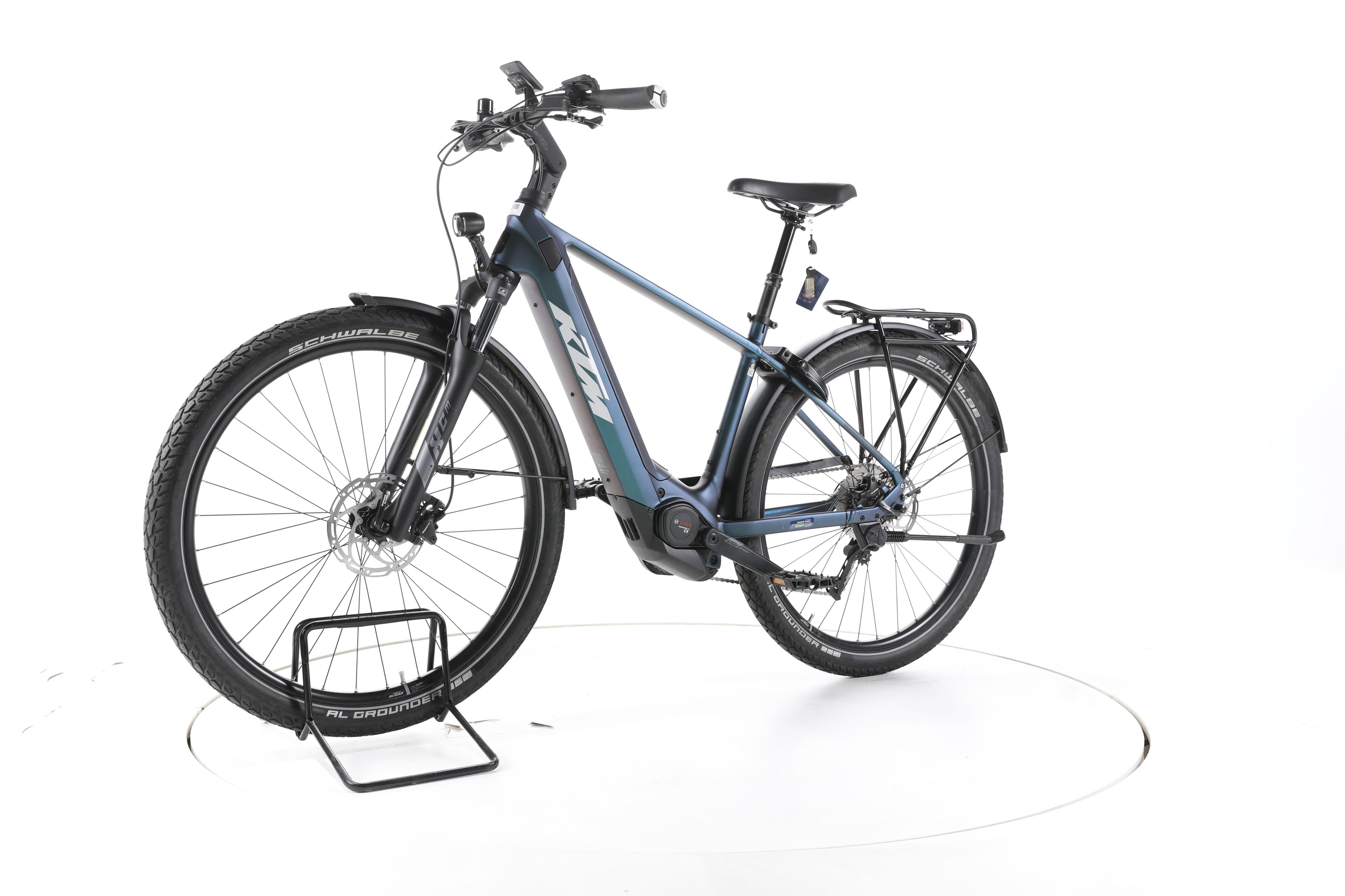 KTM MACINA GRAN 820 H Trekking E-Bike 2025 - Image 6