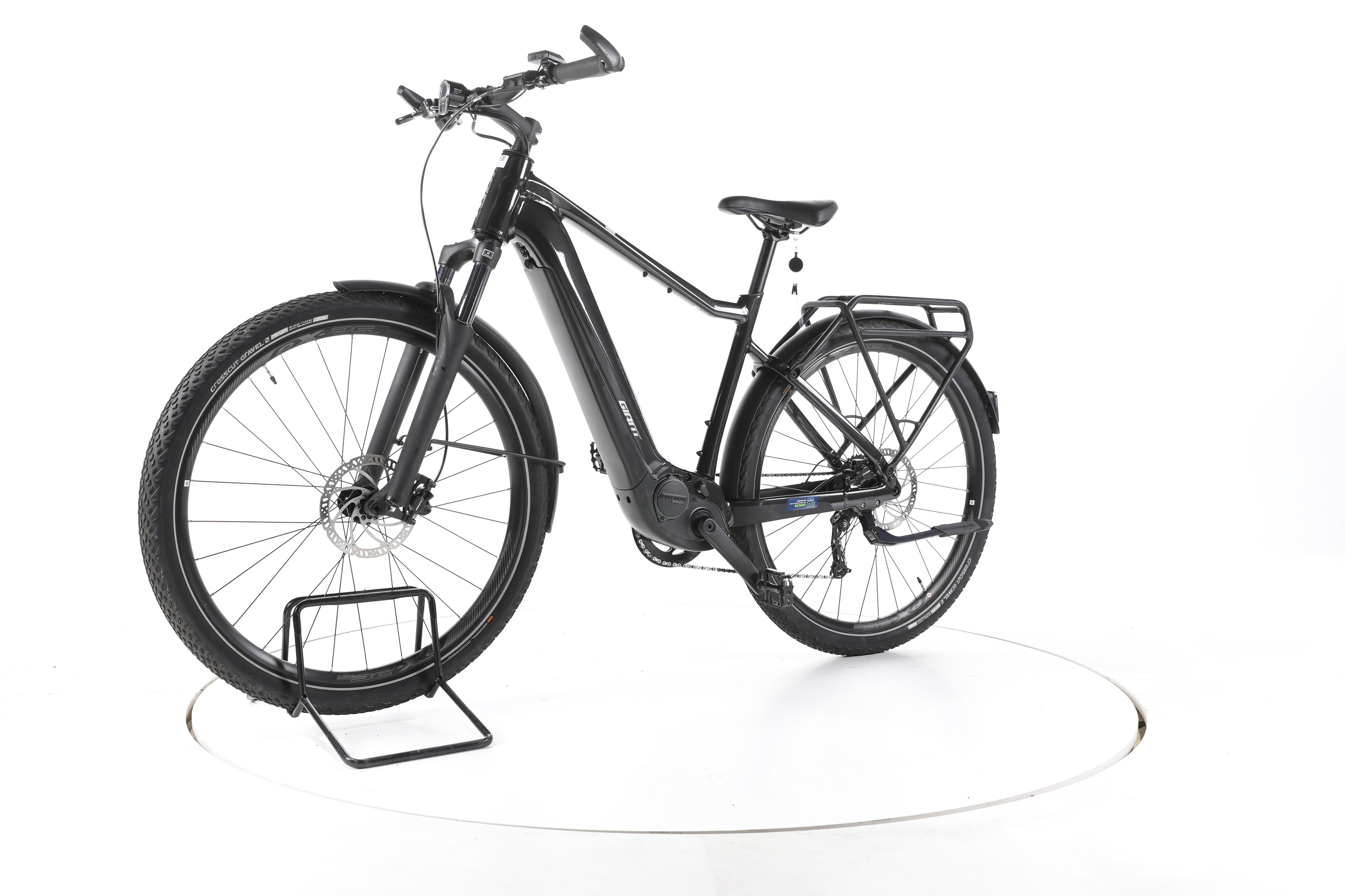 Giant Explore E+ 2 Trekking E-Bike - Image 6