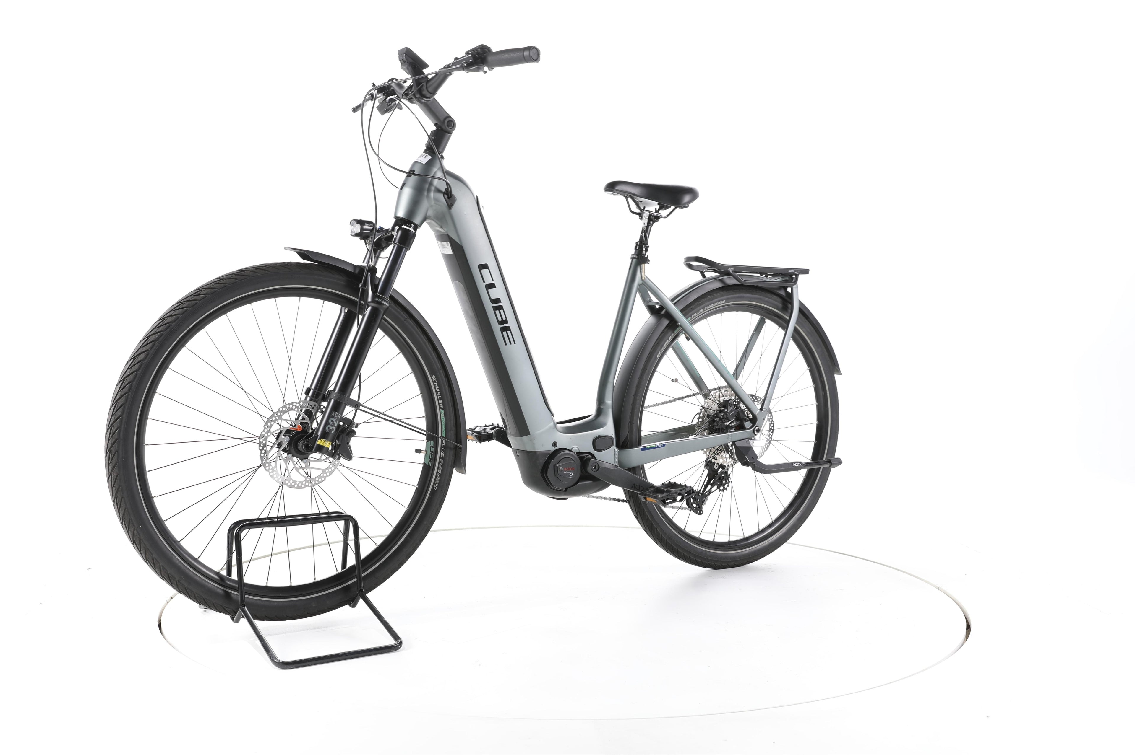 Cube Kathmandu Hybrid EXC Trekking E-Bike Tiefeinsteiger - Image 6