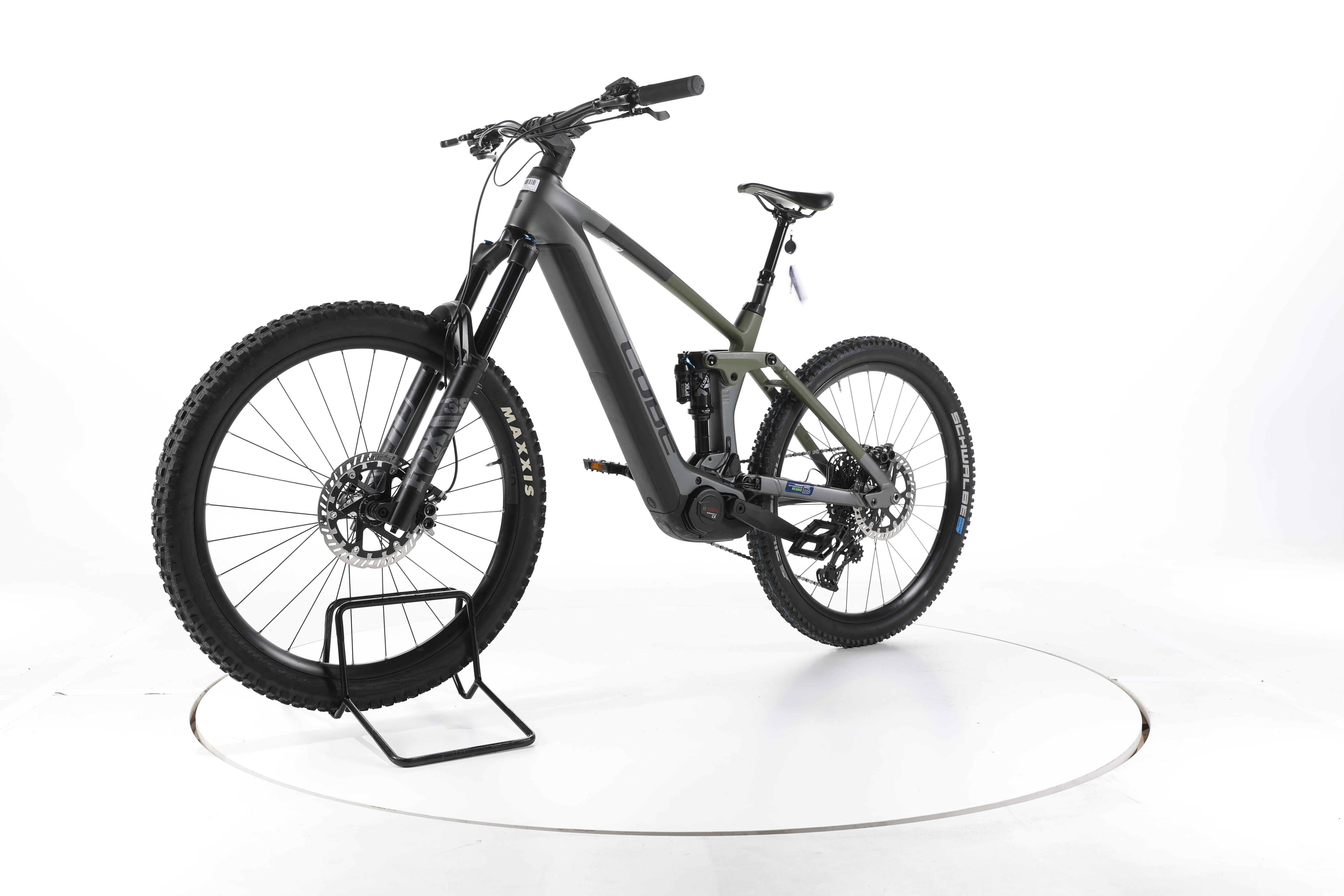Cube Stereo Hybrid 160 HPC TM flash E-Bike Fully Carbon - Image 6