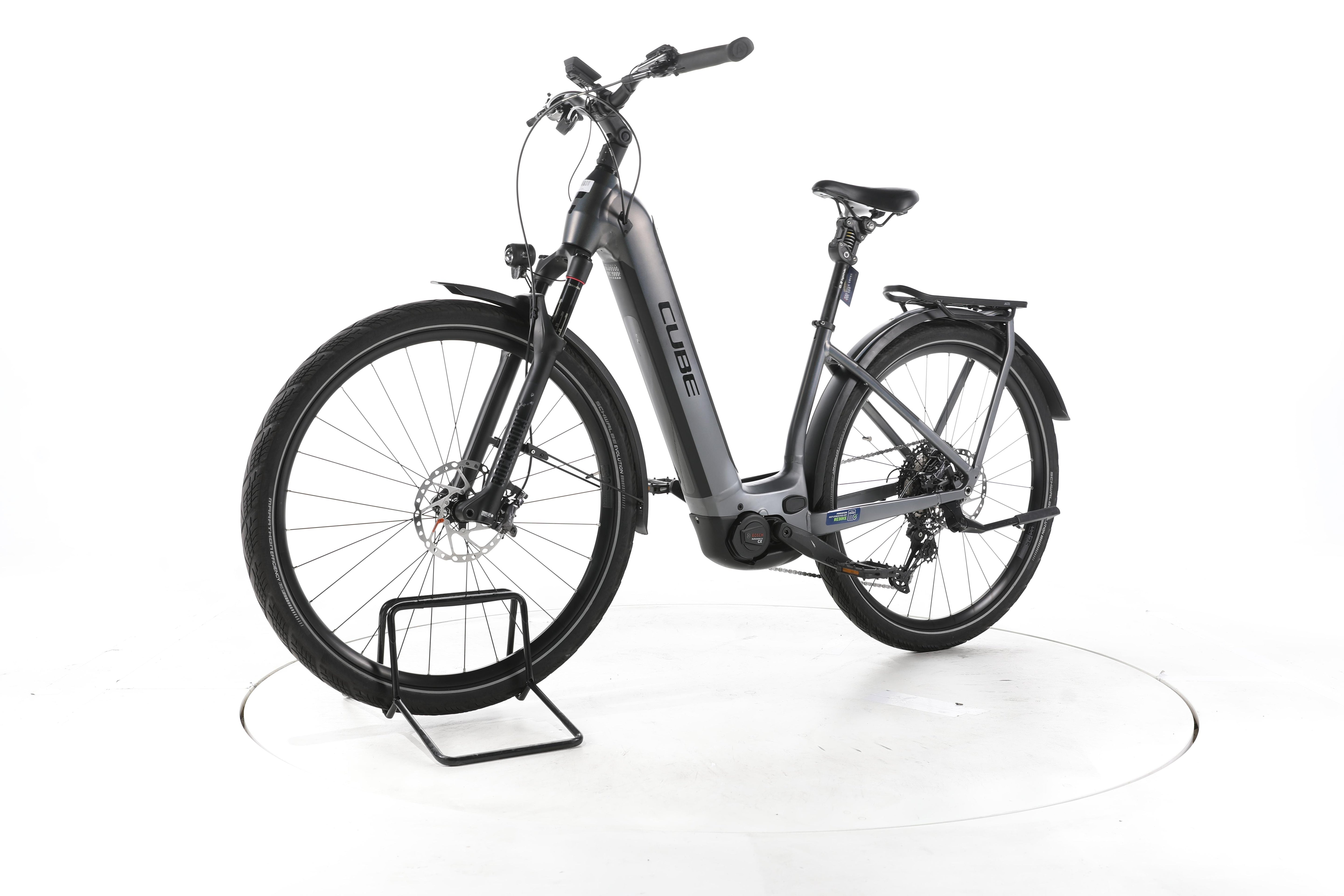 Cube Kathmandu Hybrid SLT Trekking E-Bike Tiefeinsteiger - Image 6