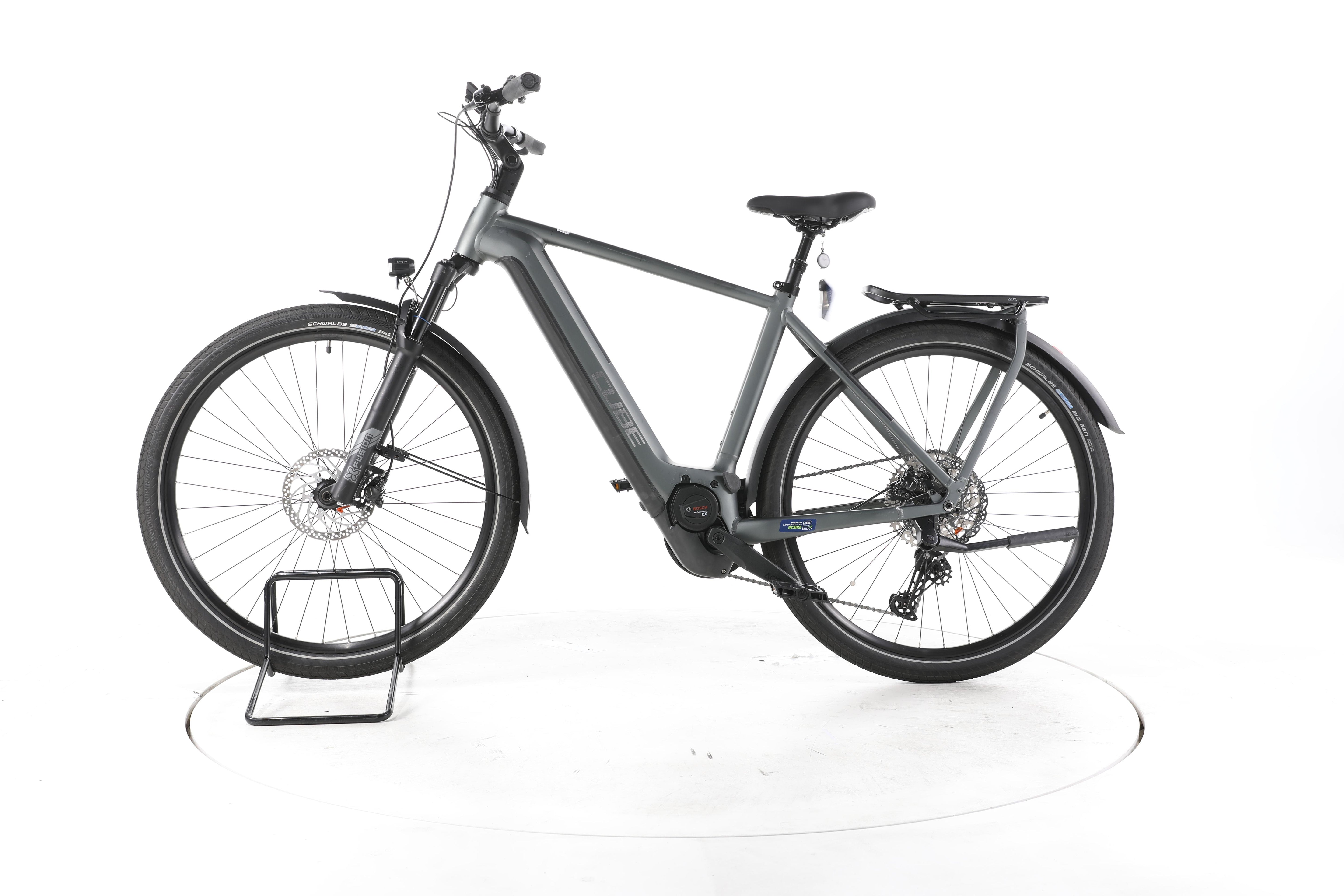Cube Kathmandu Hybrid Pro Trekking E-Bike - Image 7