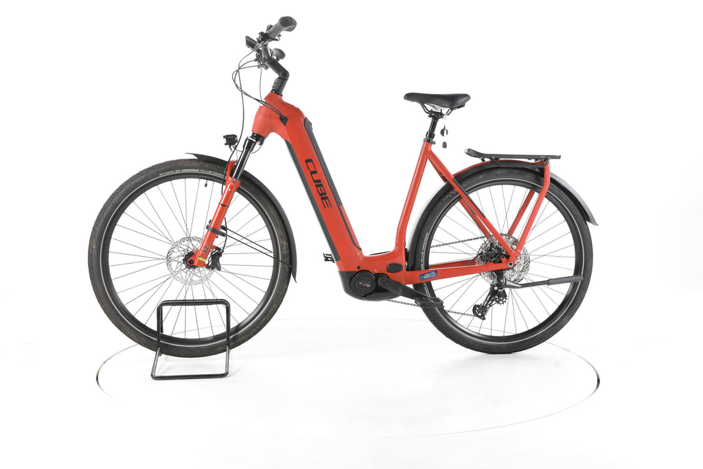 Cube Kathmandu Hybrid Trekking E-Bike Tiefeinsteiger - Image 7