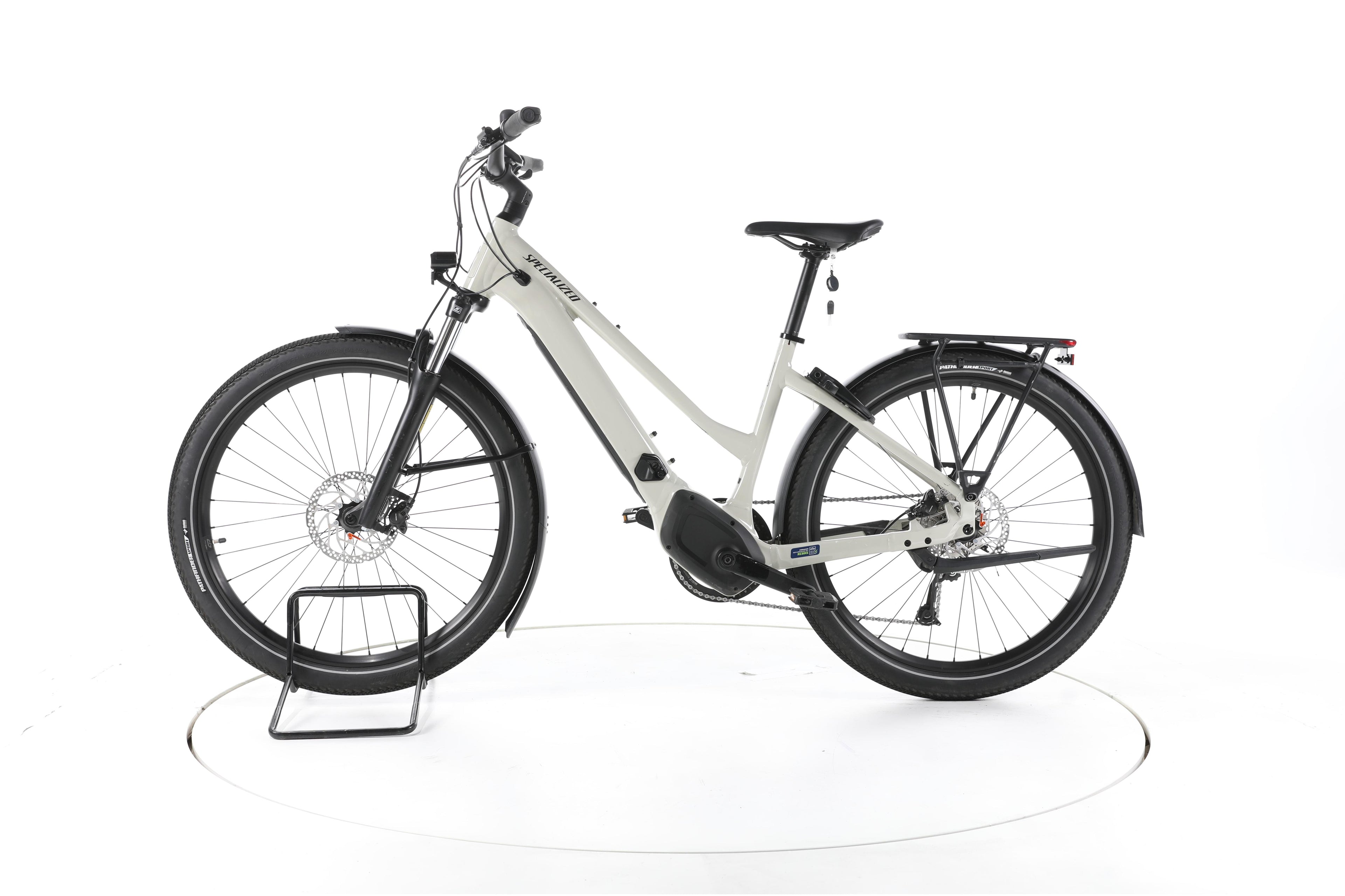 Specialized Turbo Vado 3.0 Trekking E-Bike - Image 7