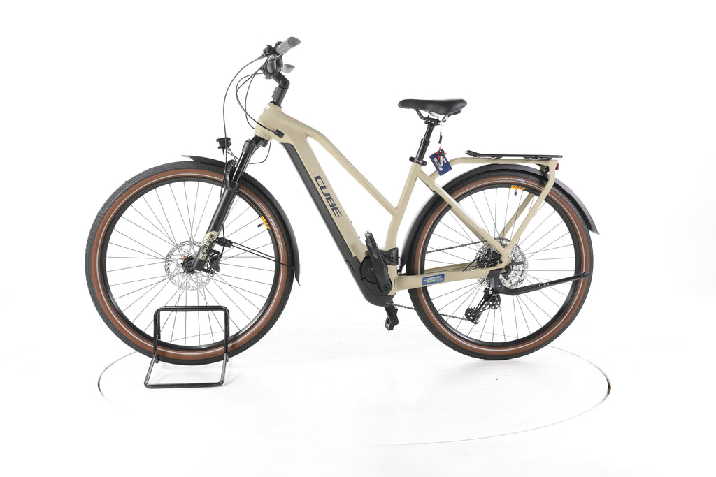Cube Kathmandu Hybrid Pro Trekking E-Bike - Image 7