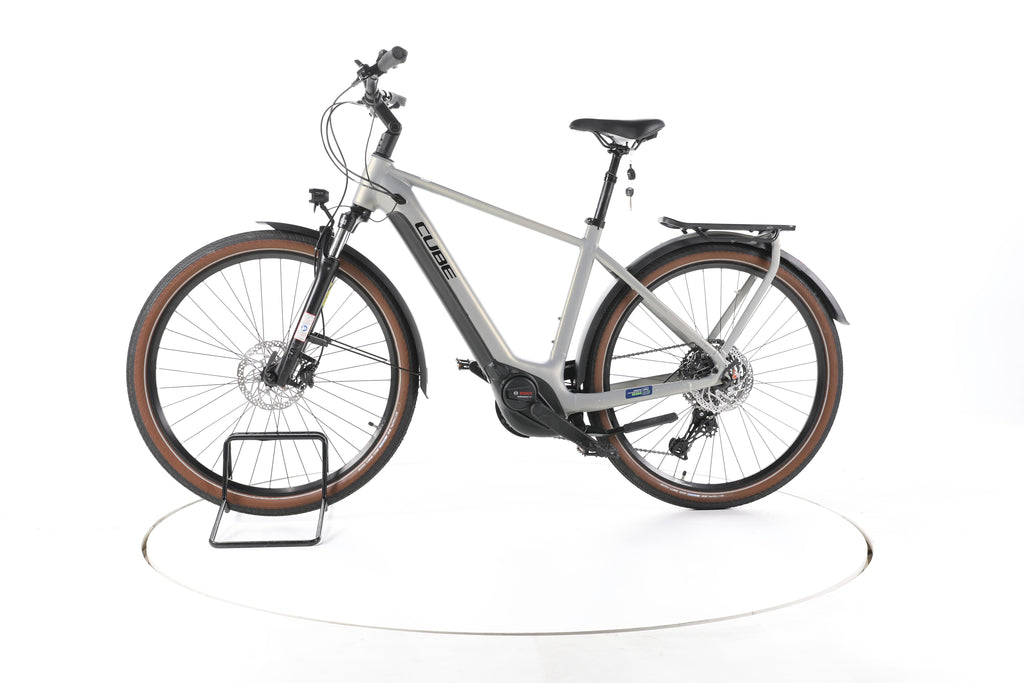 Cube Touring Hybrid Pro 625 Trekking E-Bike 2024 - Image 7
