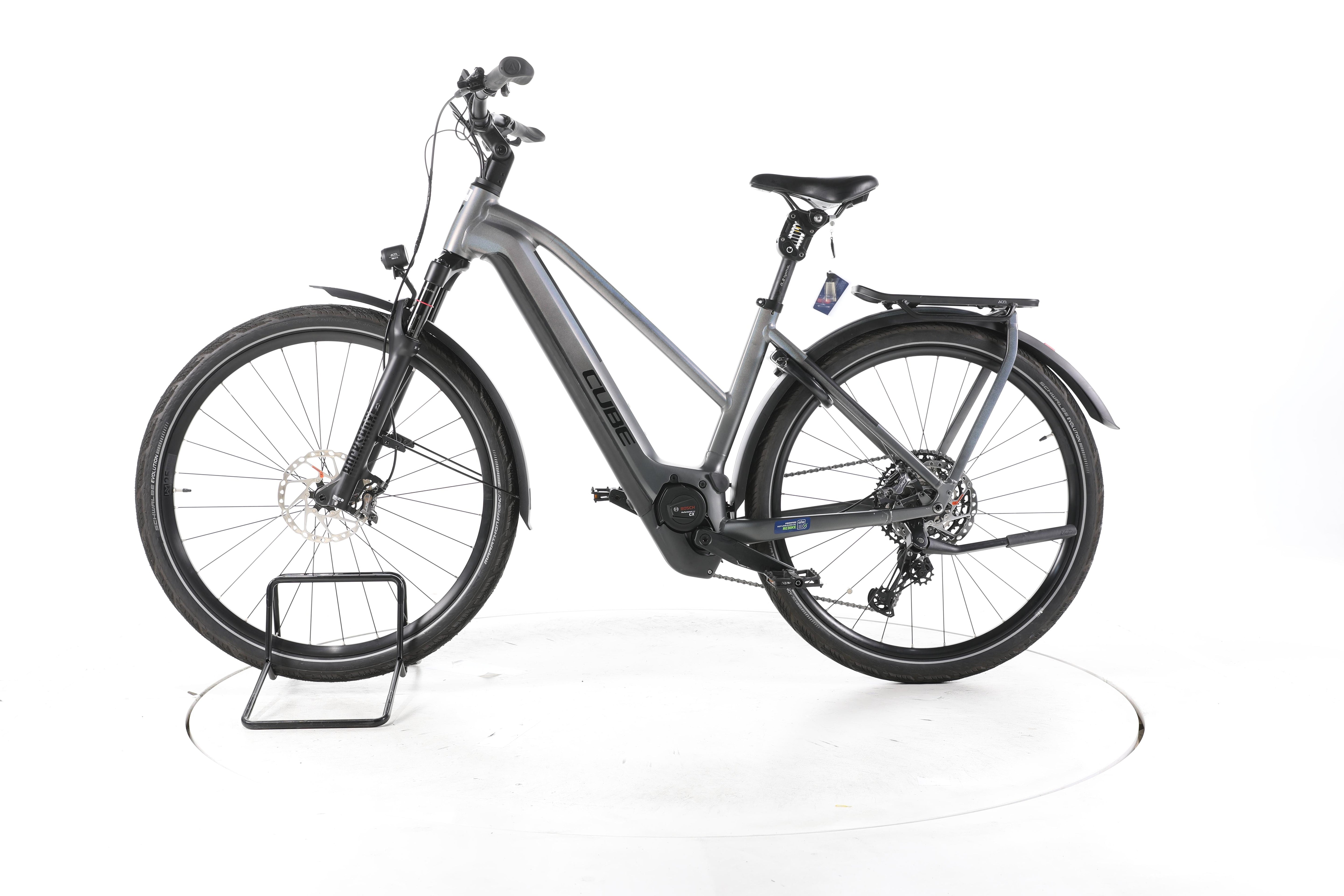 Cube Kathmandu Hybrid SLT Trekking E-Bike - Image 7