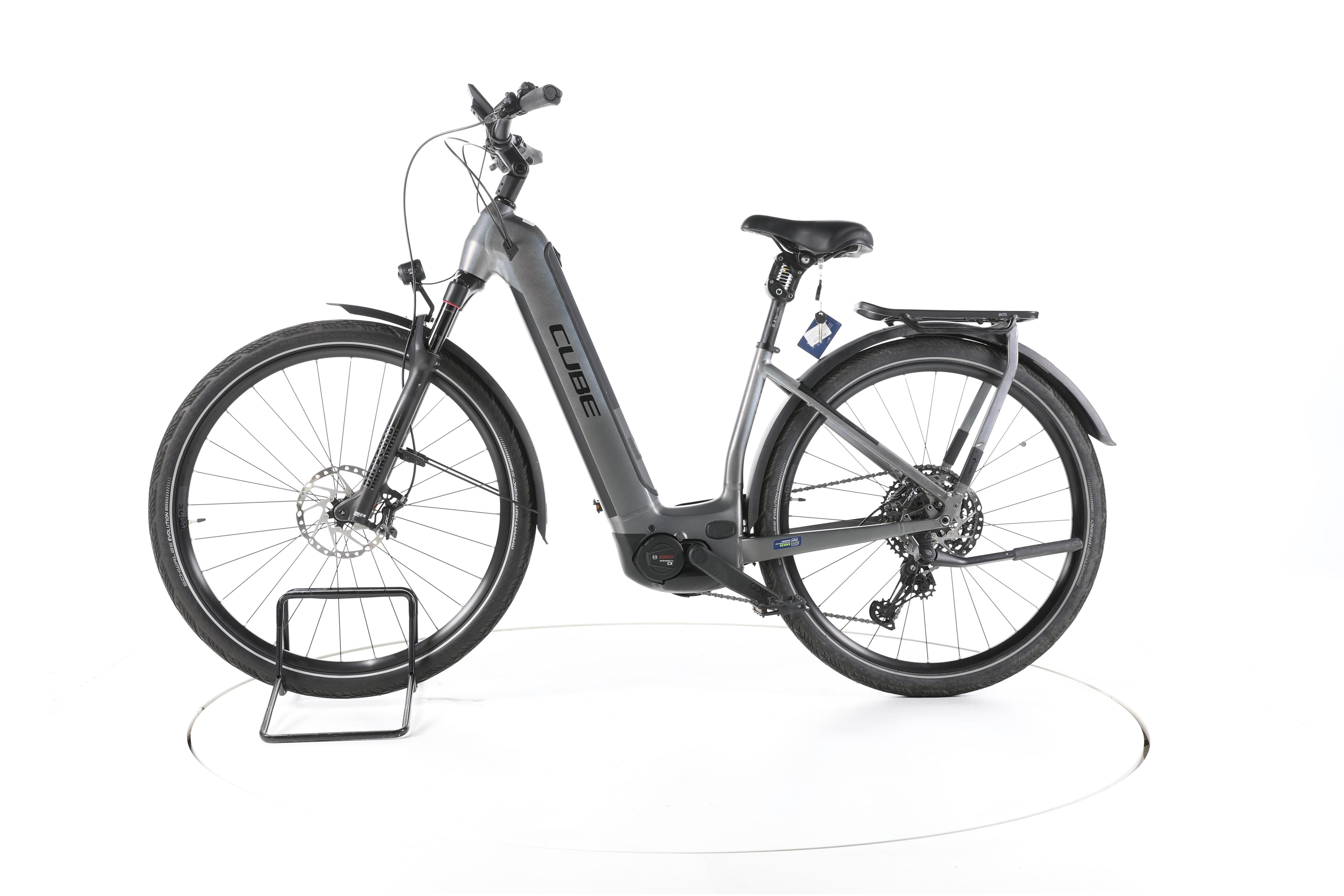 Cube Kathmandu Hybrid SLT Trekking E-Bike Tiefeinsteiger 2024 - Image 7
