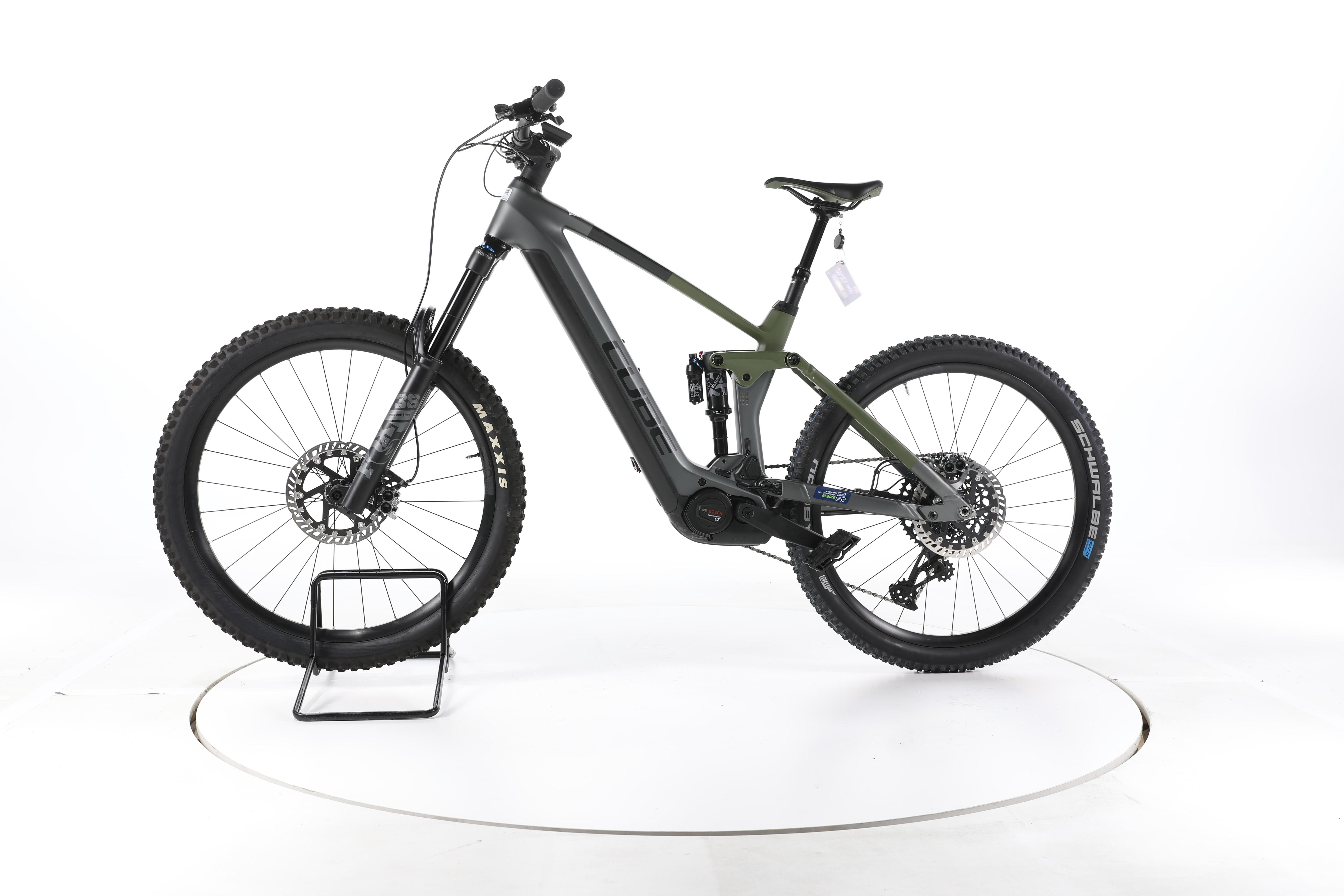 Cube Stereo Hybrid 160 HPC TM flash E-Bike Fully Carbon - Image 7